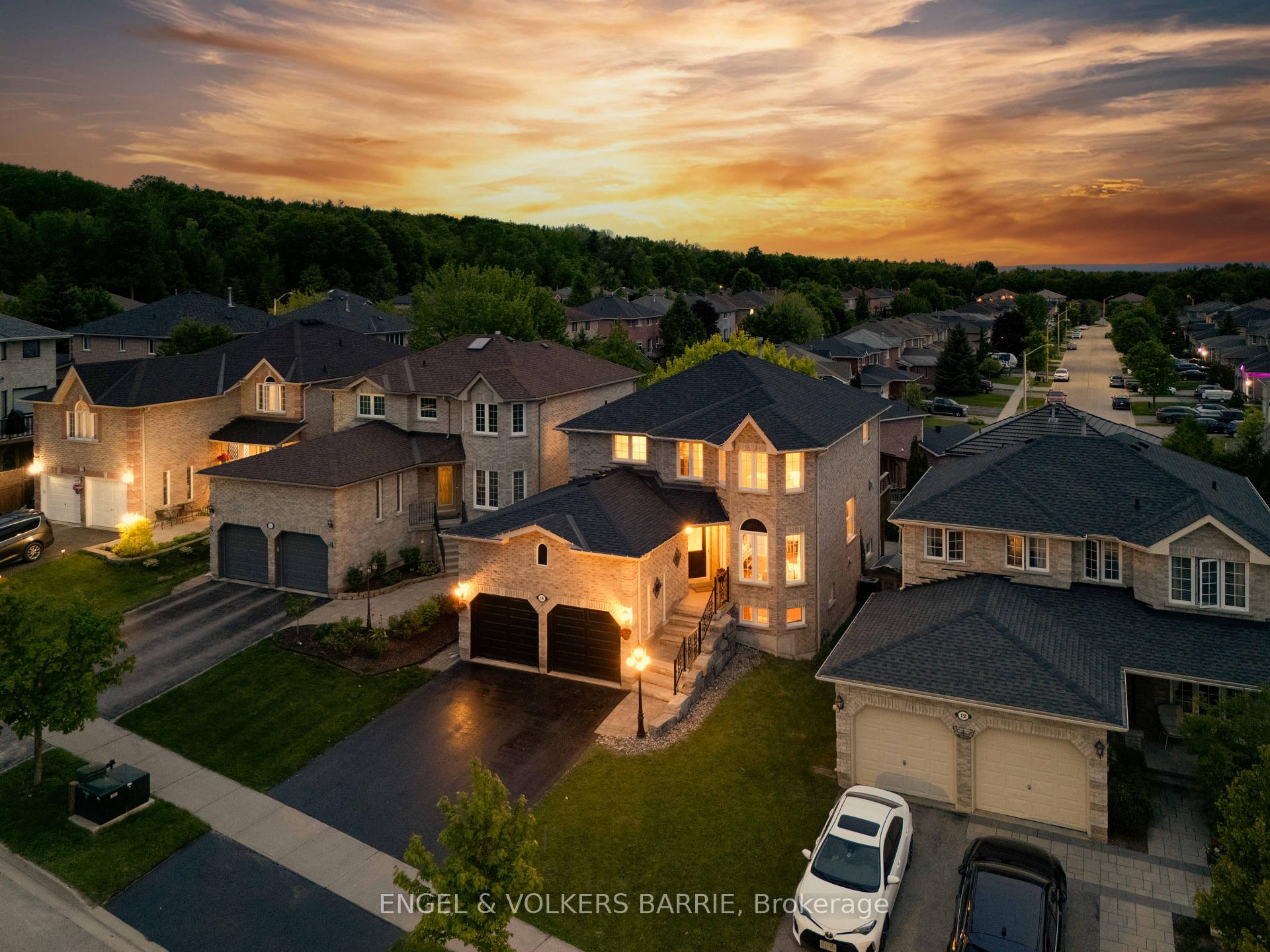 Photo 48 of 14 Muir Drive, Barrie, Ardagh — HOMEH