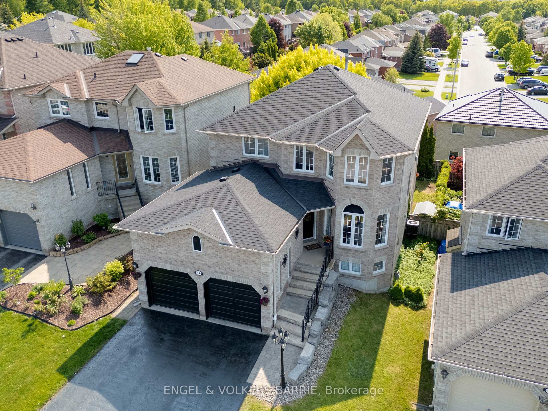 Photo 49 of 14 Muir Drive, Barrie, Ardagh — HOMEH