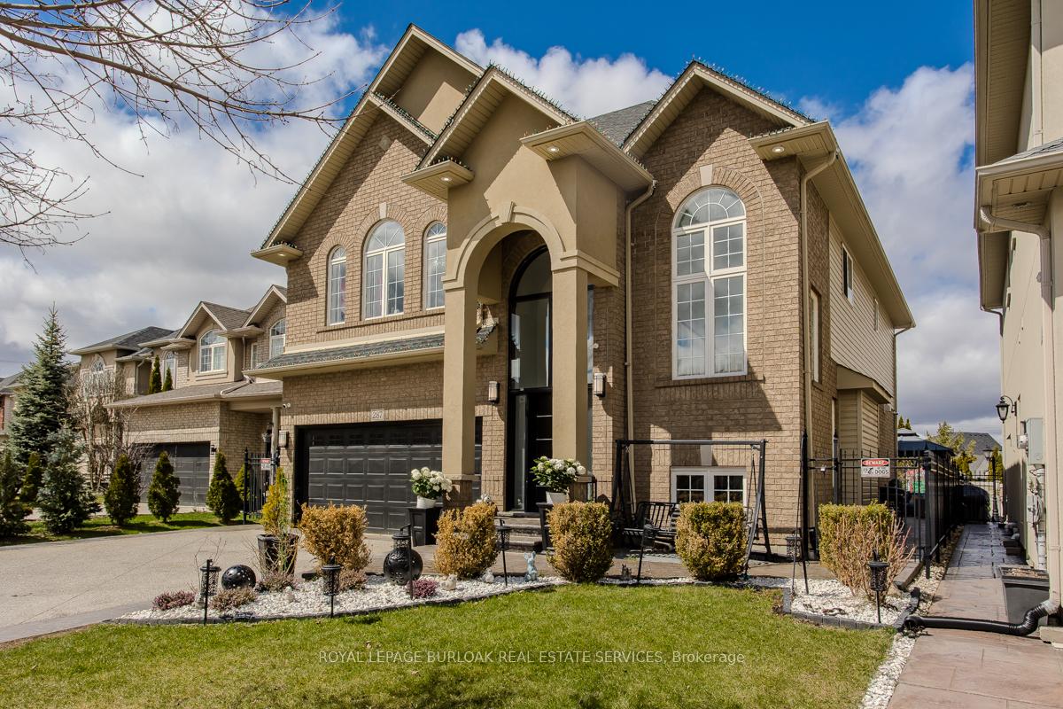 Photo 2 of 287 Cloverleaf Drive, Hamilton, Ancaster — HOMEH