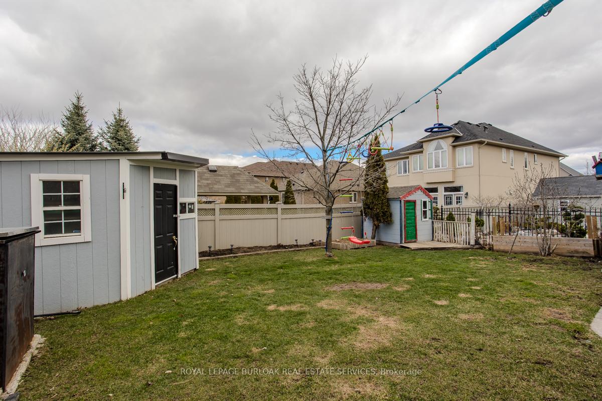 Photo 20 of 287 Cloverleaf Drive, Hamilton, Ancaster — HOMEH