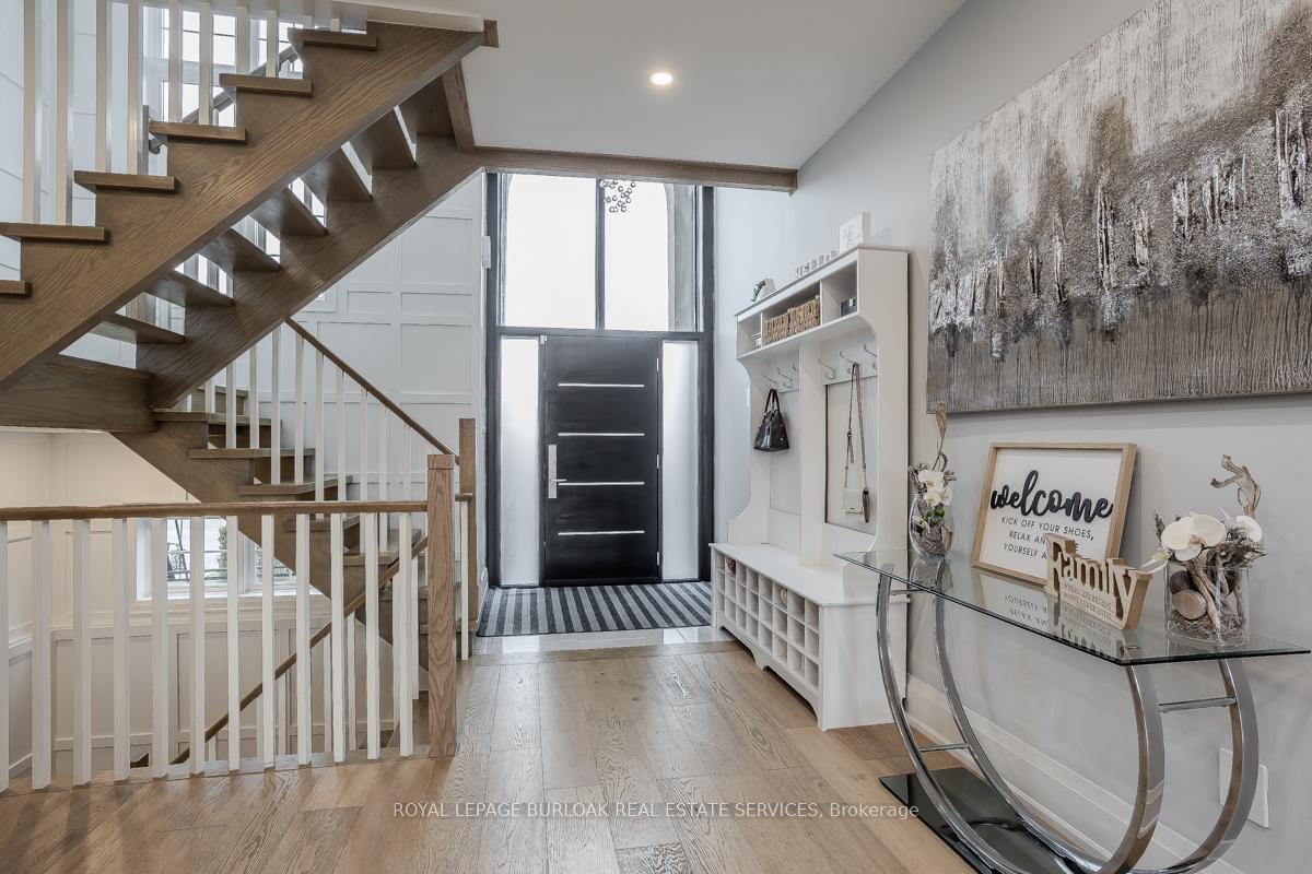 Photo 21 of 287 Cloverleaf Drive, Hamilton, Ancaster — HOMEH