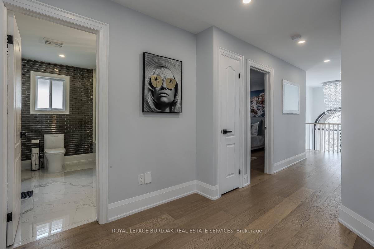Photo 23 of 287 Cloverleaf Drive, Hamilton, Ancaster — HOMEH