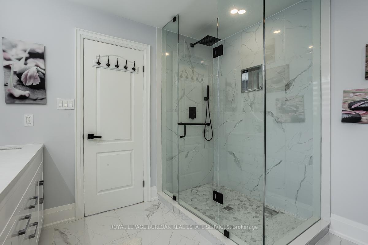 Photo 30 of 287 Cloverleaf Drive, Hamilton, Ancaster — HOMEH
