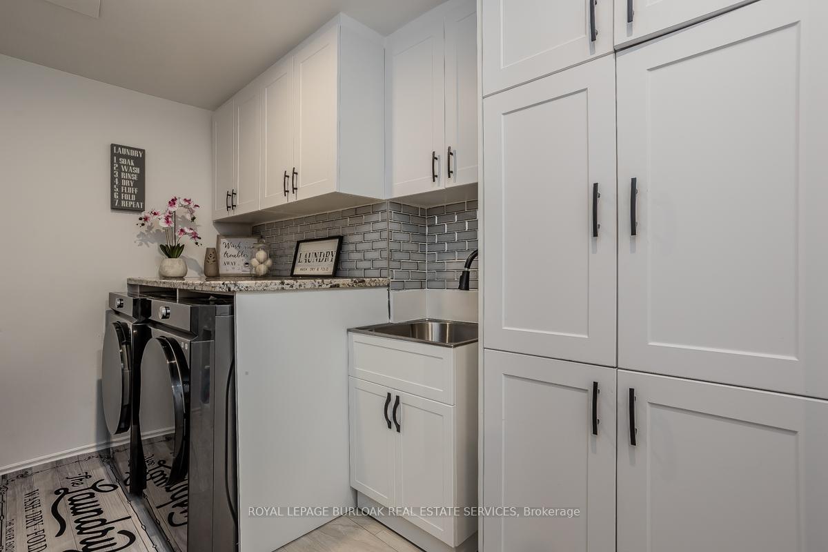 Photo 43 of 287 Cloverleaf Drive, Hamilton, Ancaster — HOMEH