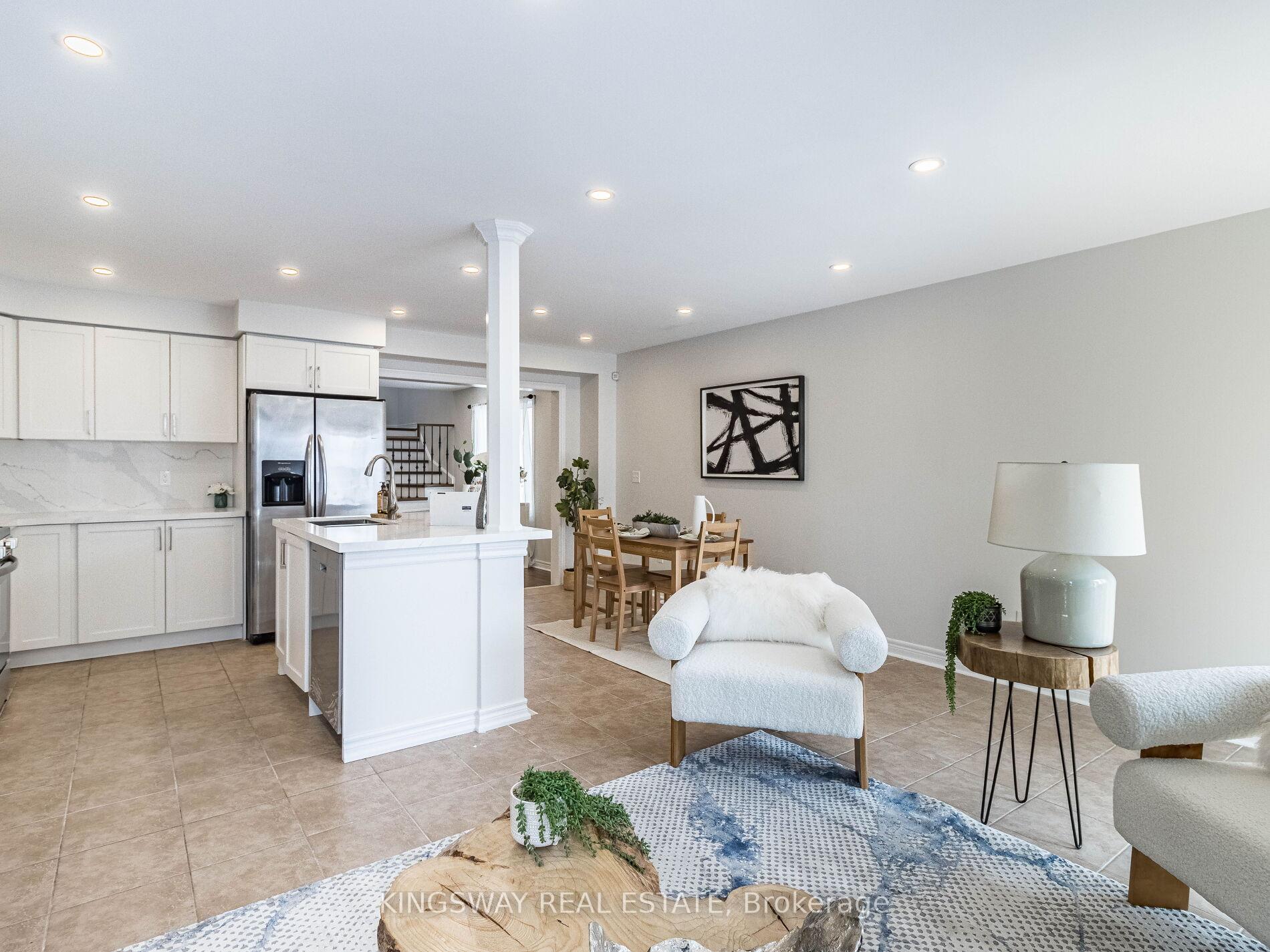 Photo 14 of 4885 Capri Crescent, Burlington, Alton — HOMEH