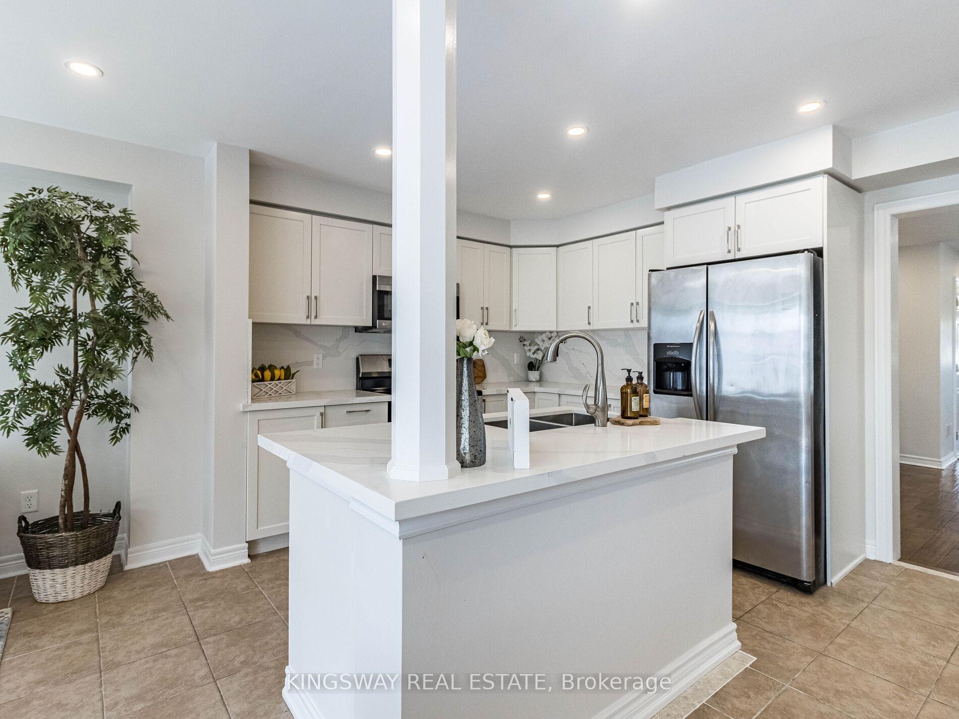 Photo 17 of 4885 Capri Crescent, Burlington, Alton — HOMEH