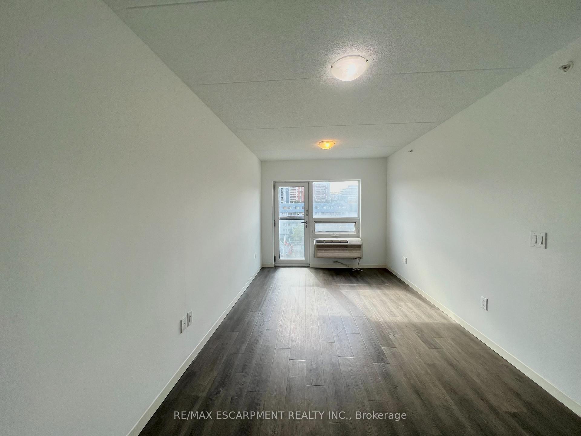 Photo 28 of Unit 809, 220 Cannon Street E, Hamilton, Beasley — HOMEH