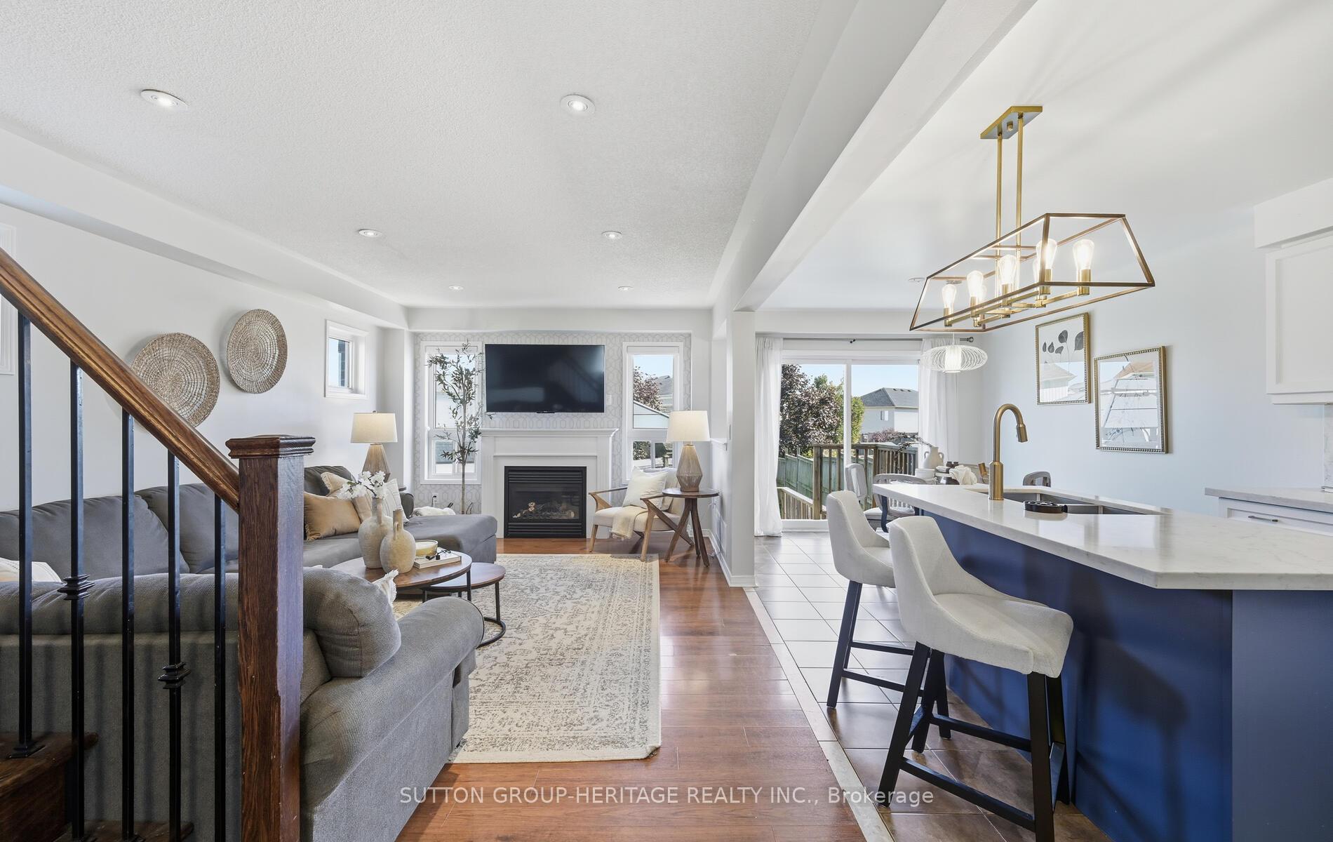 Photo 10 of 59 Allworth Crescent, Clarington, Bowmanville — HOMEH