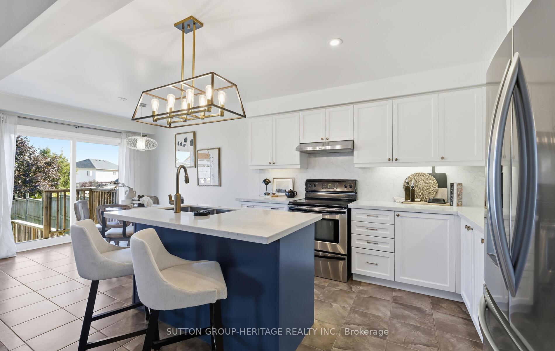 Photo 11 of 59 Allworth Crescent, Clarington, Bowmanville — HOMEH