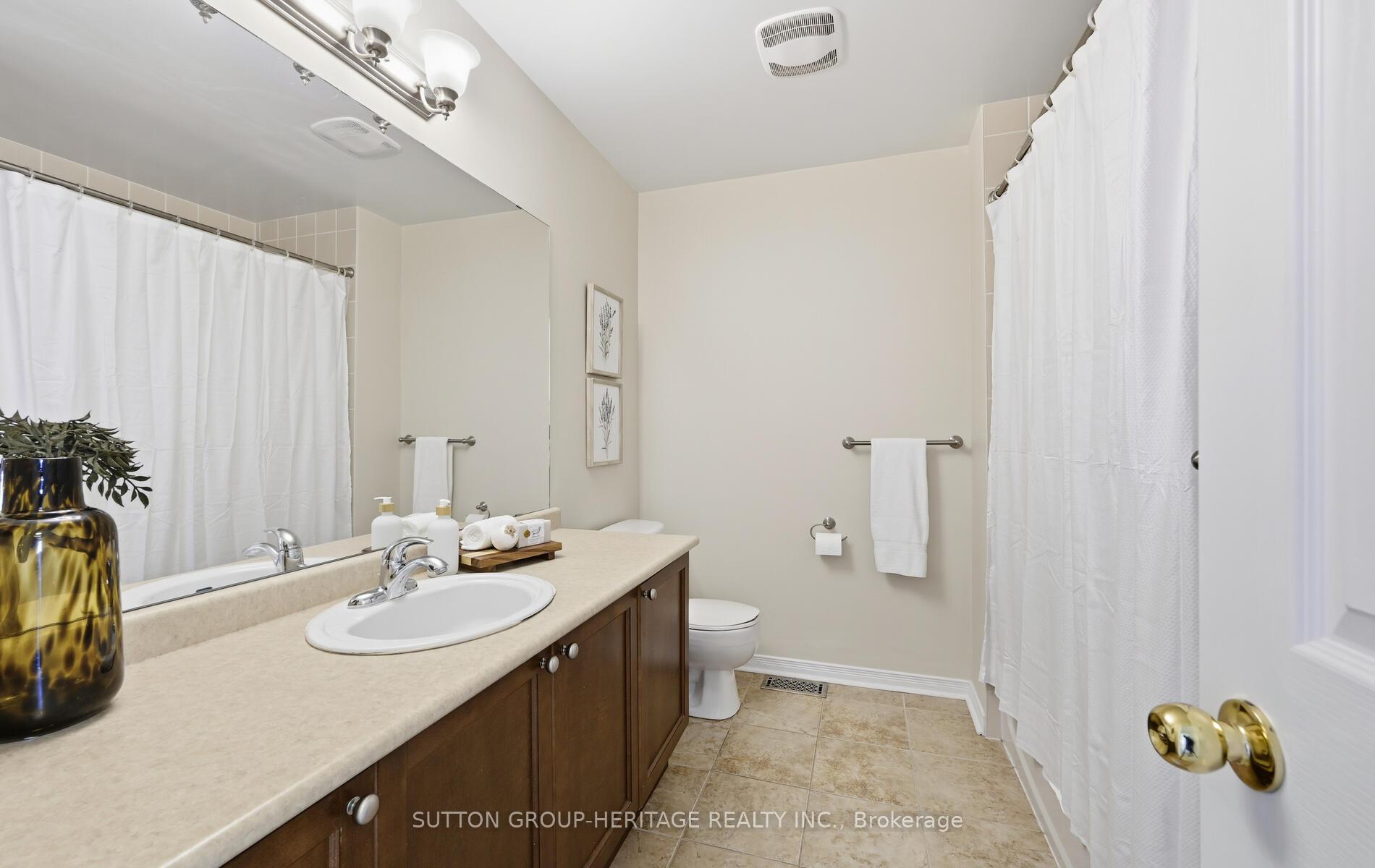 Photo 35 of 59 Allworth Crescent, Clarington, Bowmanville — HOMEH