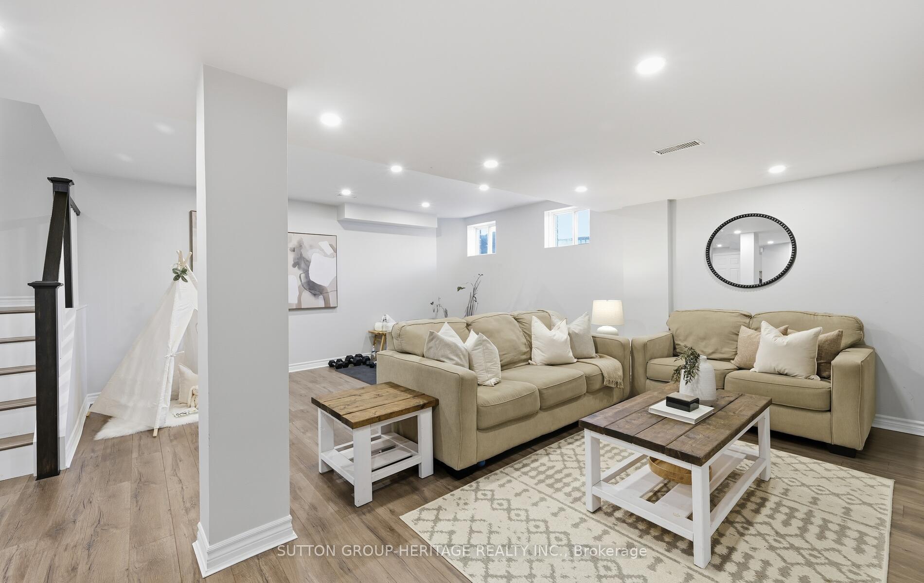 Photo 40 of 59 Allworth Crescent, Clarington, Bowmanville — HOMEH