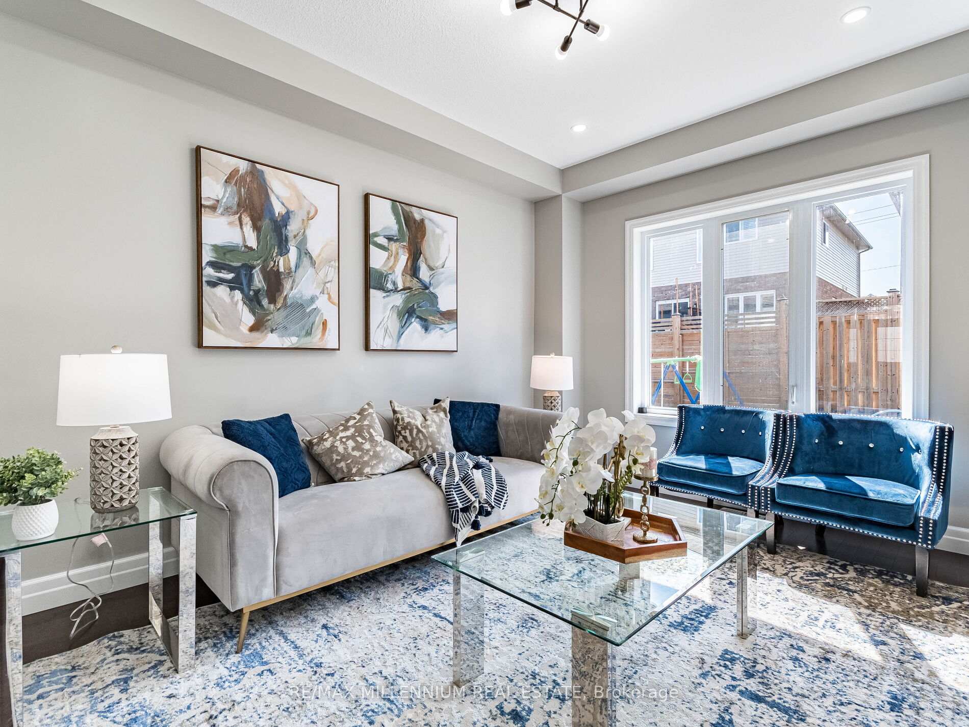 Photo 8 of 225 Watervale Crescent, Kitchener — HOMEH