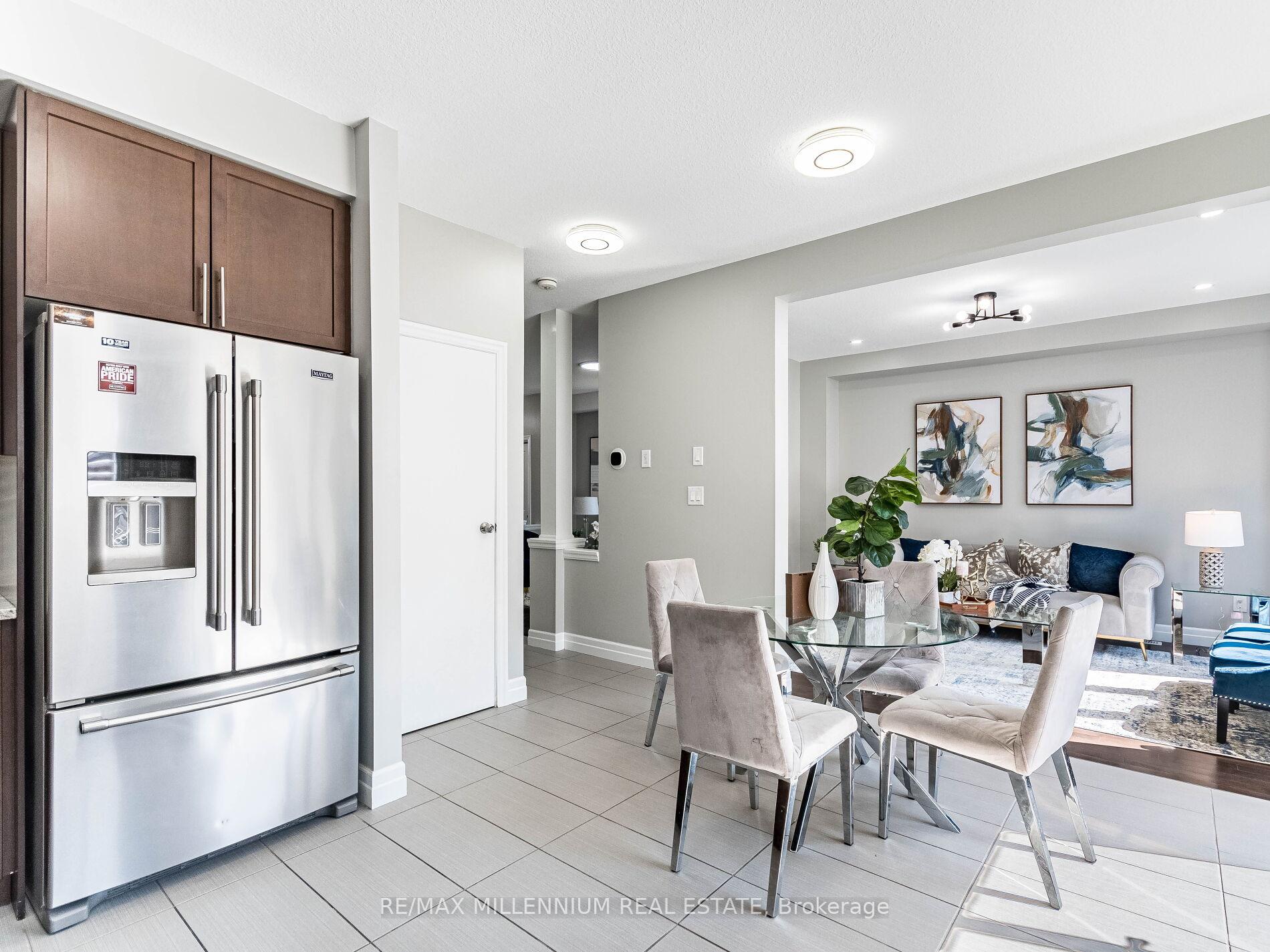 Photo 10 of 225 Watervale Crescent, Kitchener — HOMEH