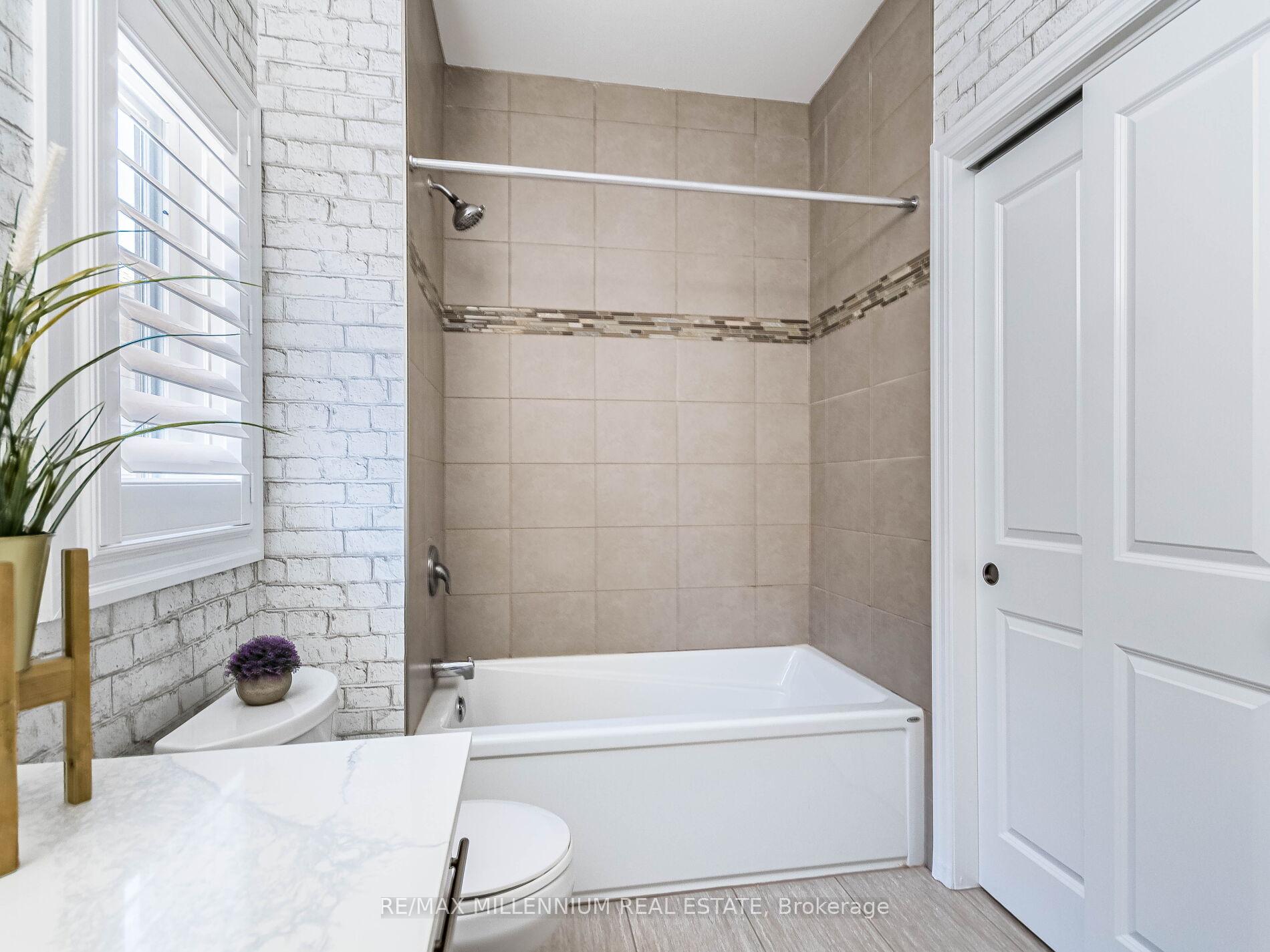 Photo 26 of 225 Watervale Crescent, Kitchener — HOMEH