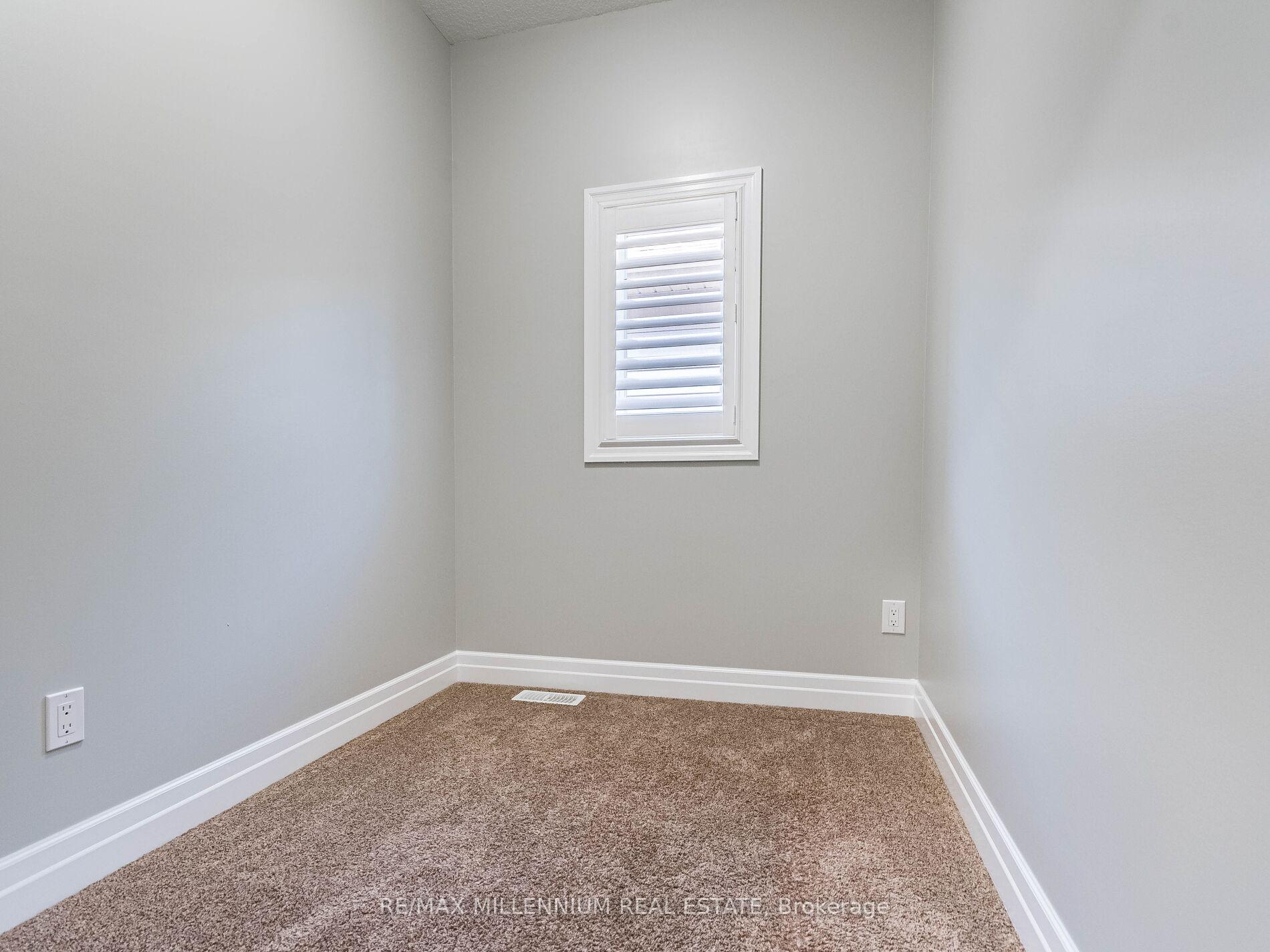 Photo 27 of 225 Watervale Crescent, Kitchener — HOMEH