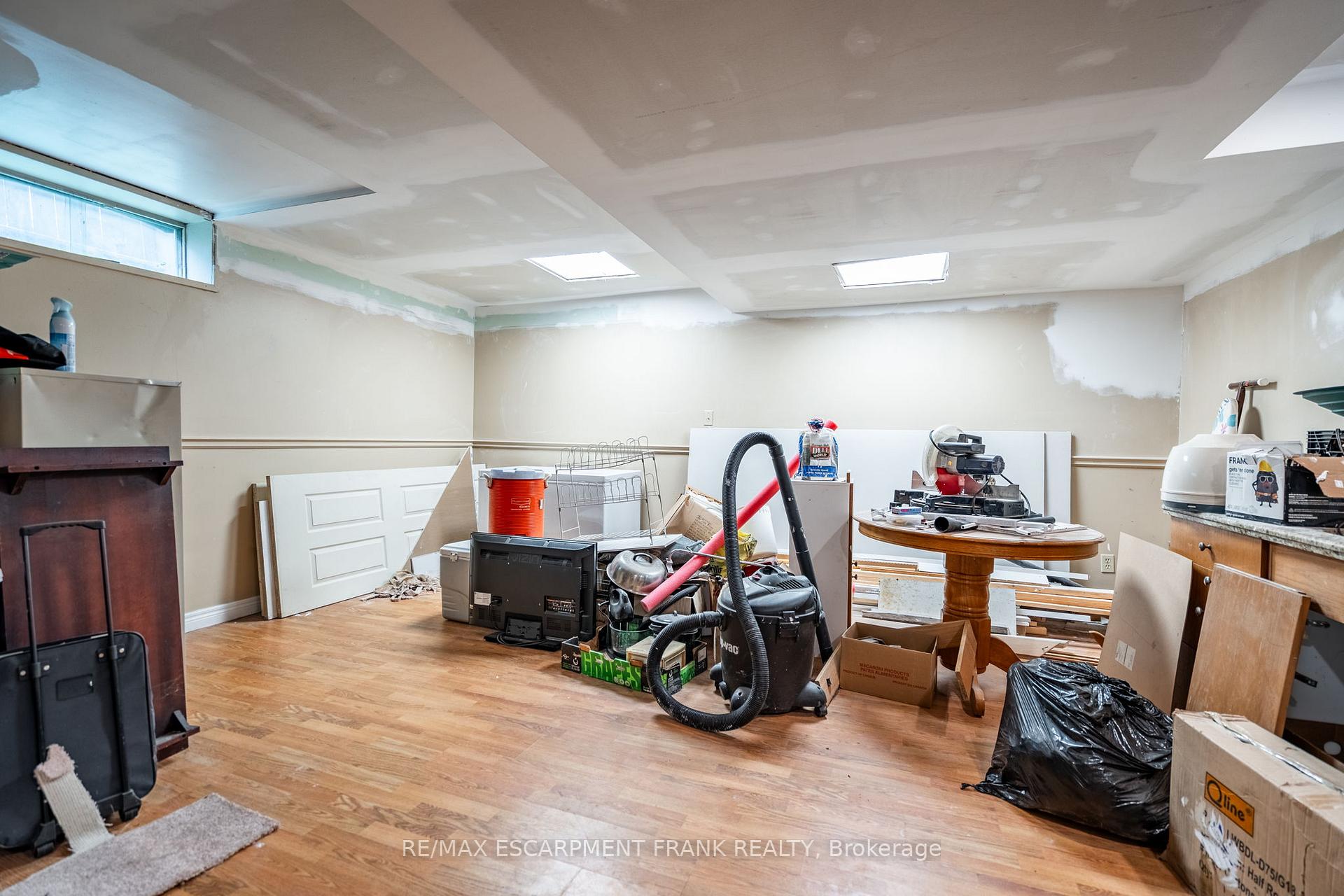 Photo 70 of 12 Rossmore Avenue, Hamilton, Kirkendall — HOMEH