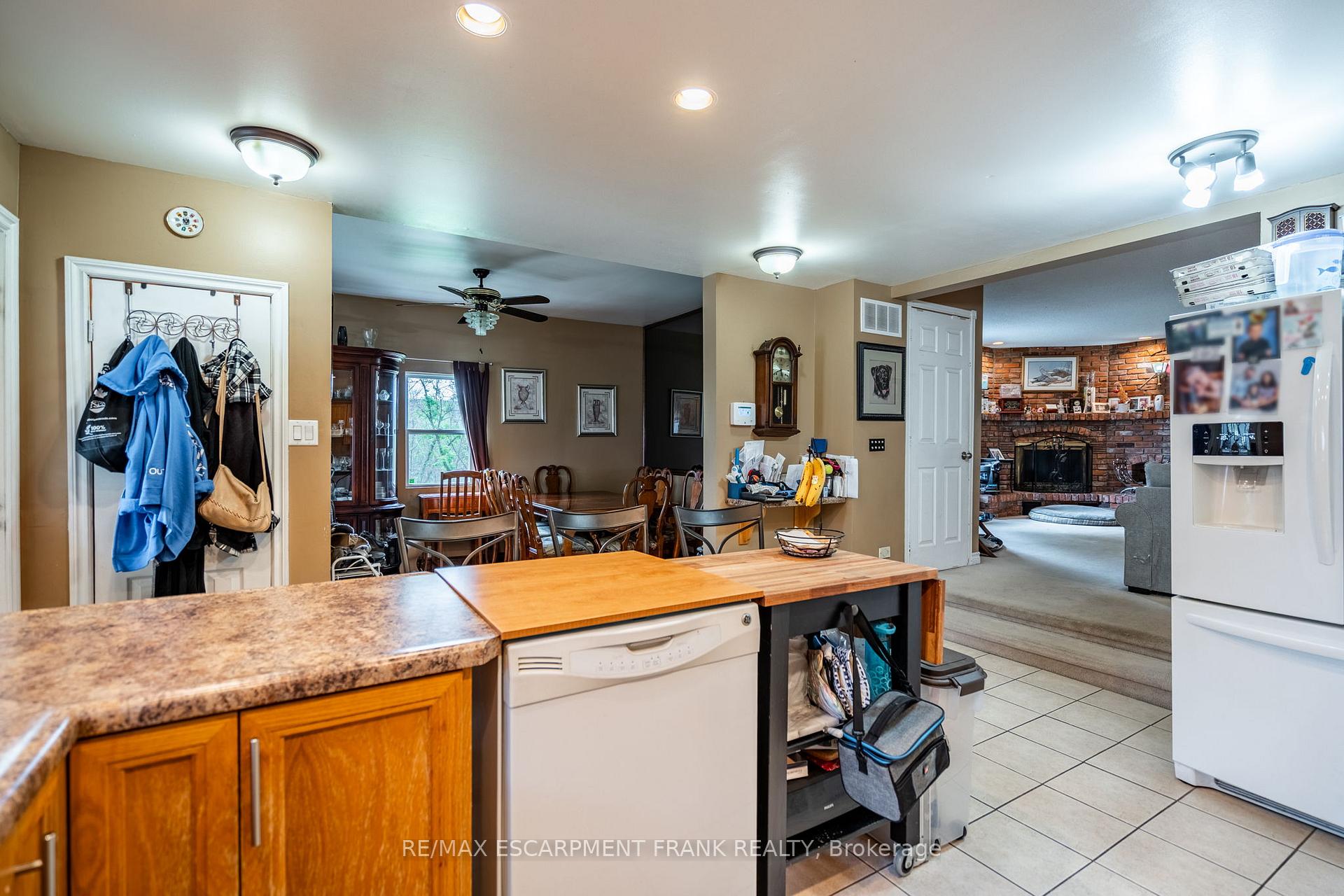 Photo 14 of 12 Rossmore Avenue, Hamilton, Kirkendall — HOMEH