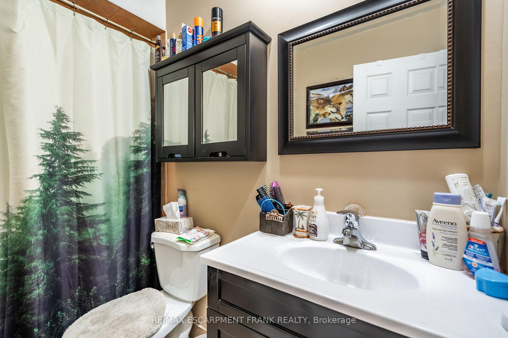 Photo 45 of 12 Rossmore Avenue, Hamilton, Kirkendall — HOMEH