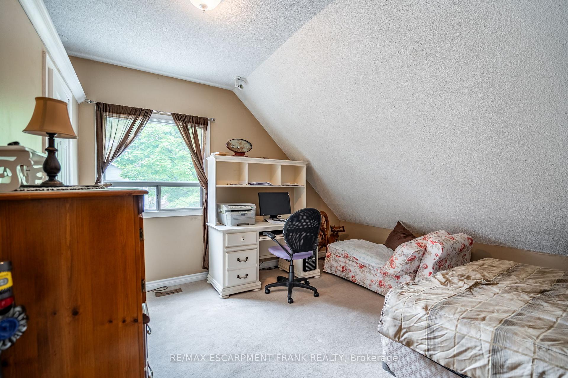 Photo 46 of 12 Rossmore Avenue, Hamilton, Kirkendall — HOMEH