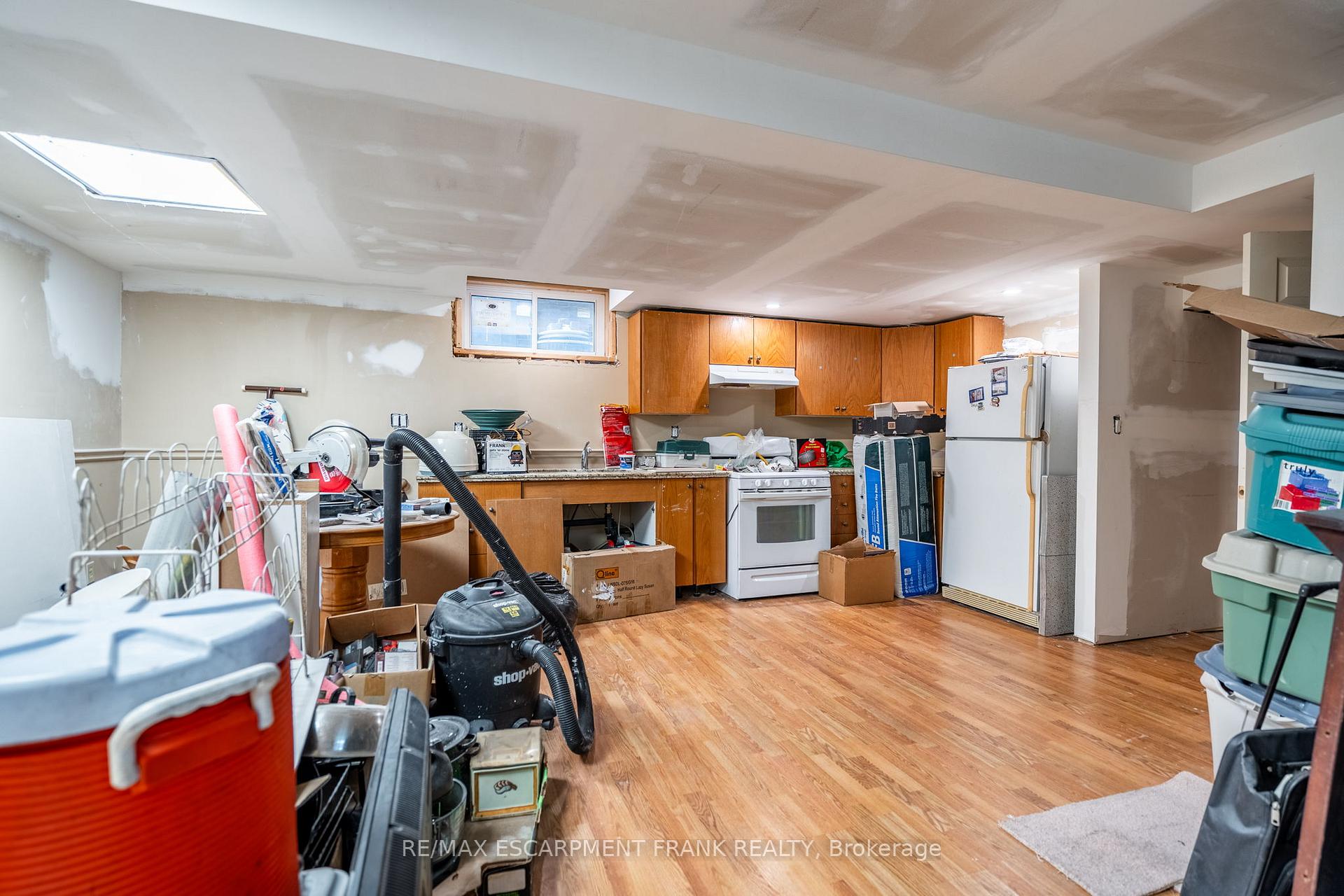 Photo 49 of 12 Rossmore Avenue, Hamilton, Kirkendall — HOMEH
