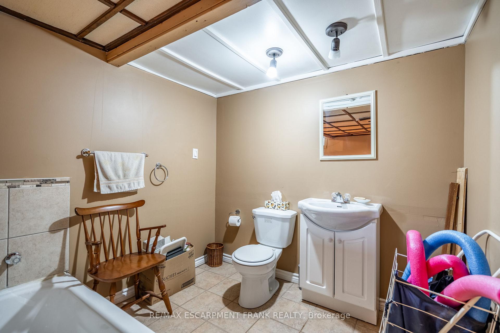 Photo 53 of 12 Rossmore Avenue, Hamilton, Kirkendall — HOMEH