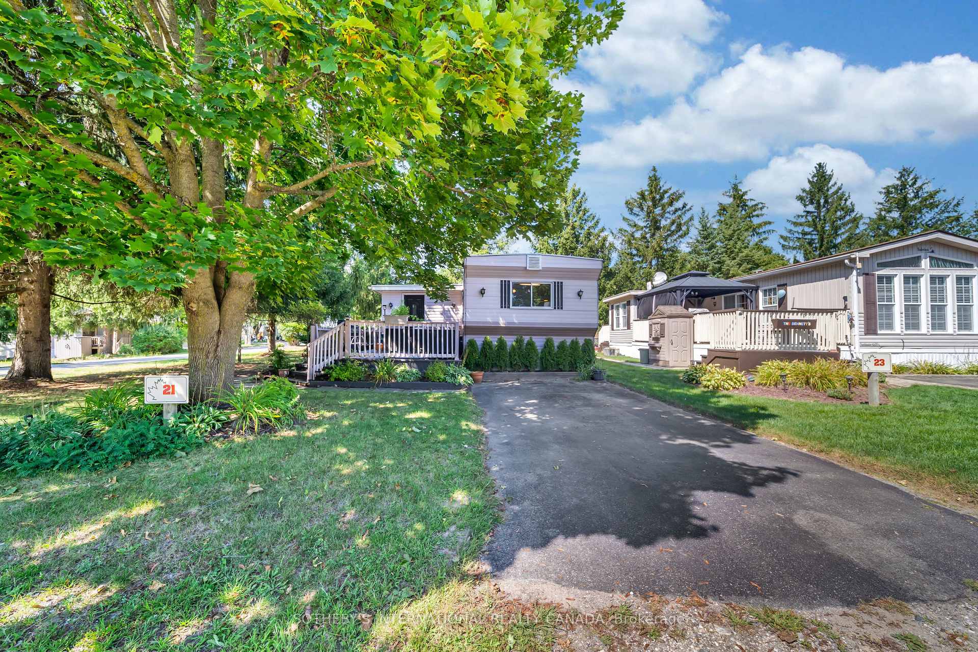 Photo 3 of Unit 21, 580 Beaver Creek Road, Waterloo — HOMEH