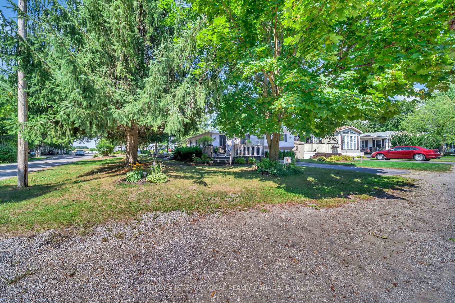 Photo 4 of Unit 21, 580 Beaver Creek Road, Waterloo — HOMEH