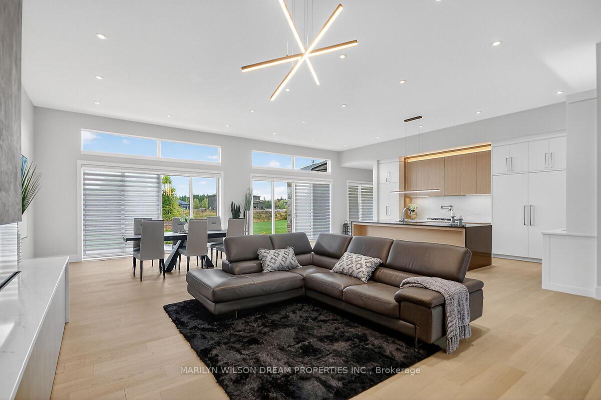 Photo 8 of 1070 Green Jacket Crescent, Ottawa, Greely — HOMEH