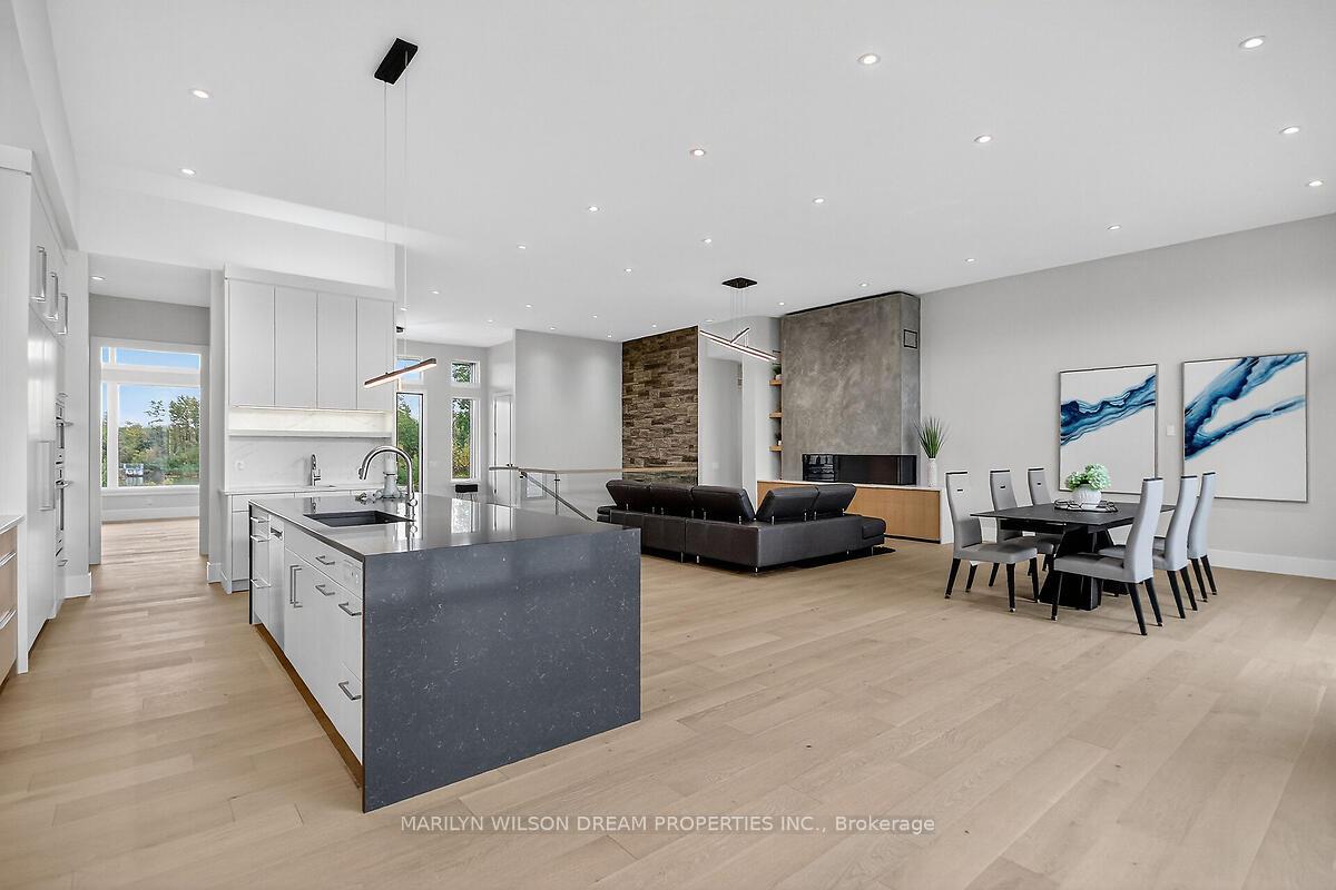 Photo 13 of 1070 Green Jacket Crescent, Ottawa, Greely — HOMEH
