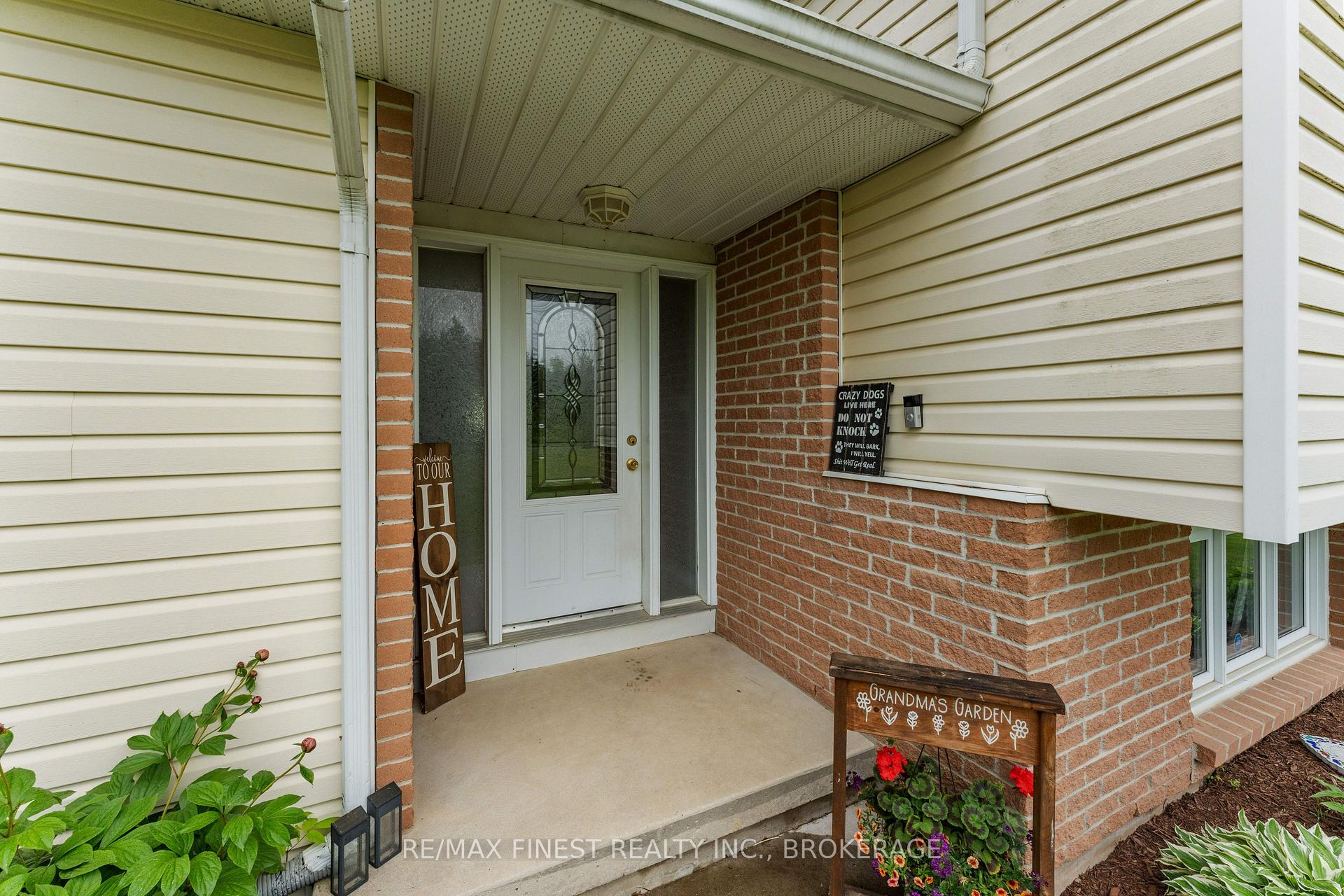Photo 3 of 4796 Rosedale Road, Frontenac, Frontenac South — HOMEH