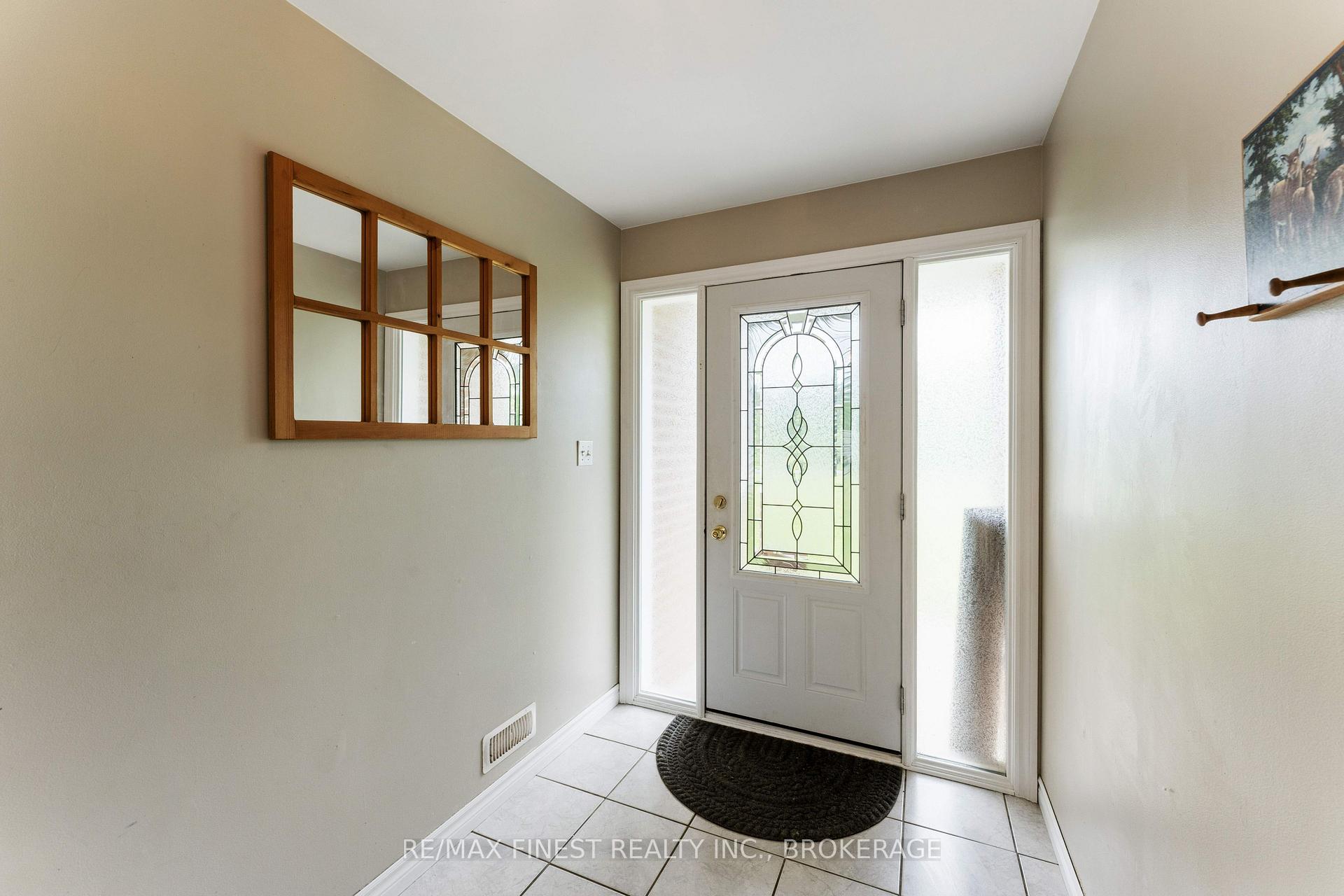 Photo 4 of 4796 Rosedale Road, Frontenac, Frontenac South — HOMEH