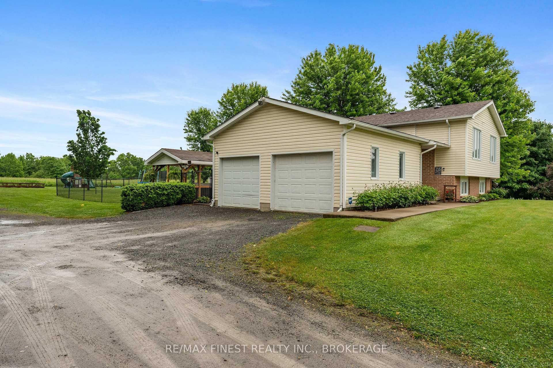 Photo 31 of 4796 Rosedale Road, Frontenac, Frontenac South — HOMEH