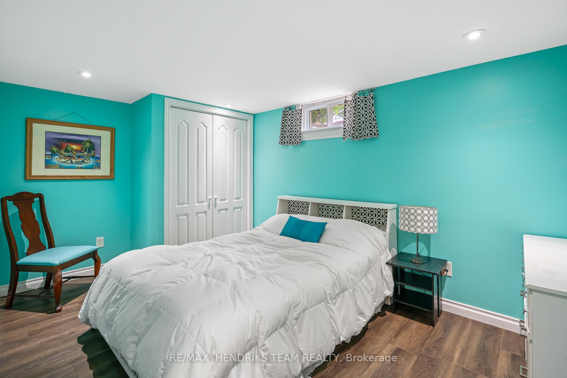 Photo 21 of 52 Bendingroad Crescent, St. Catharines, Lakeport — HOMEH