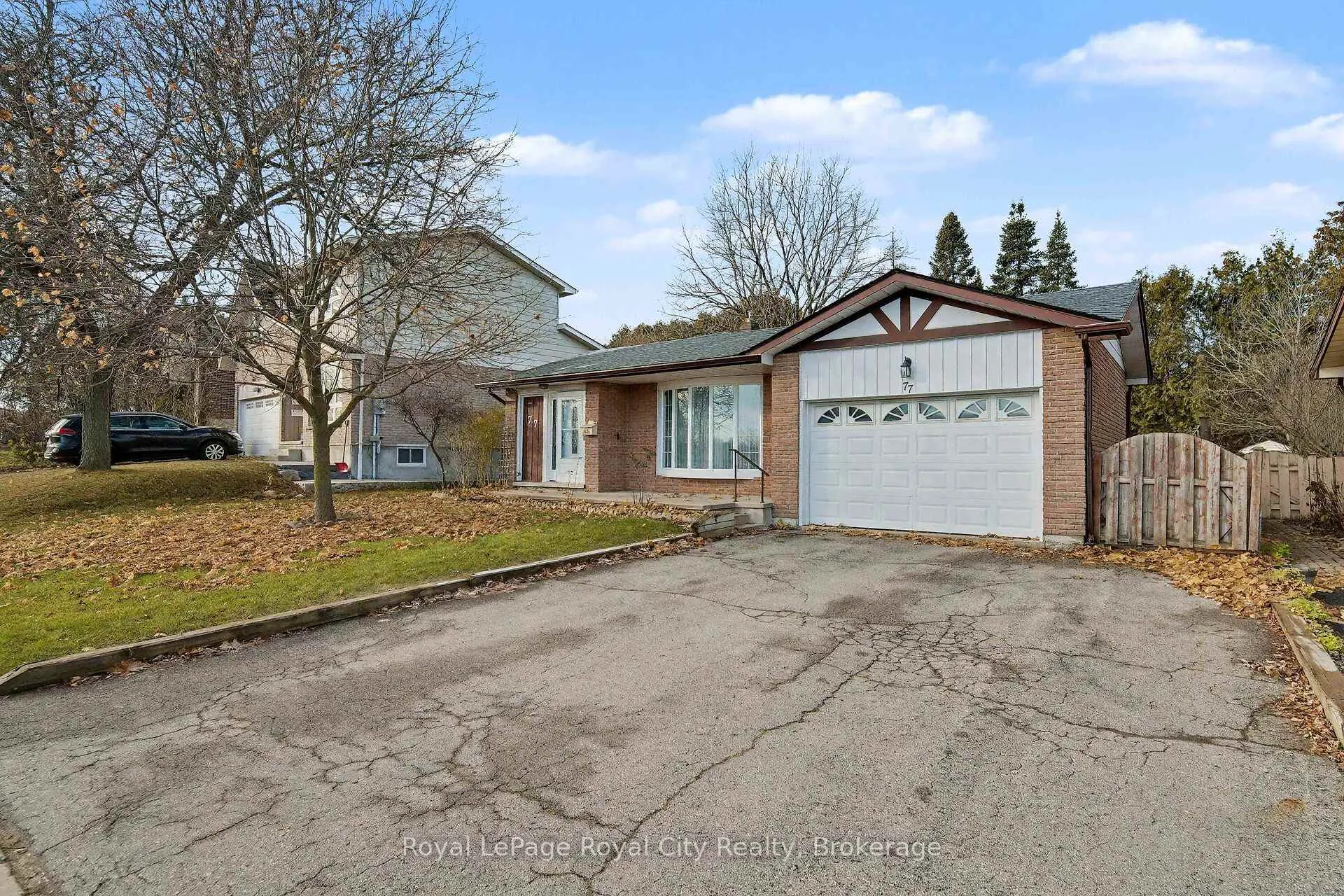 Photo 3 of 77 Kortright Road W, Guelph, Kortright West — HOMEH