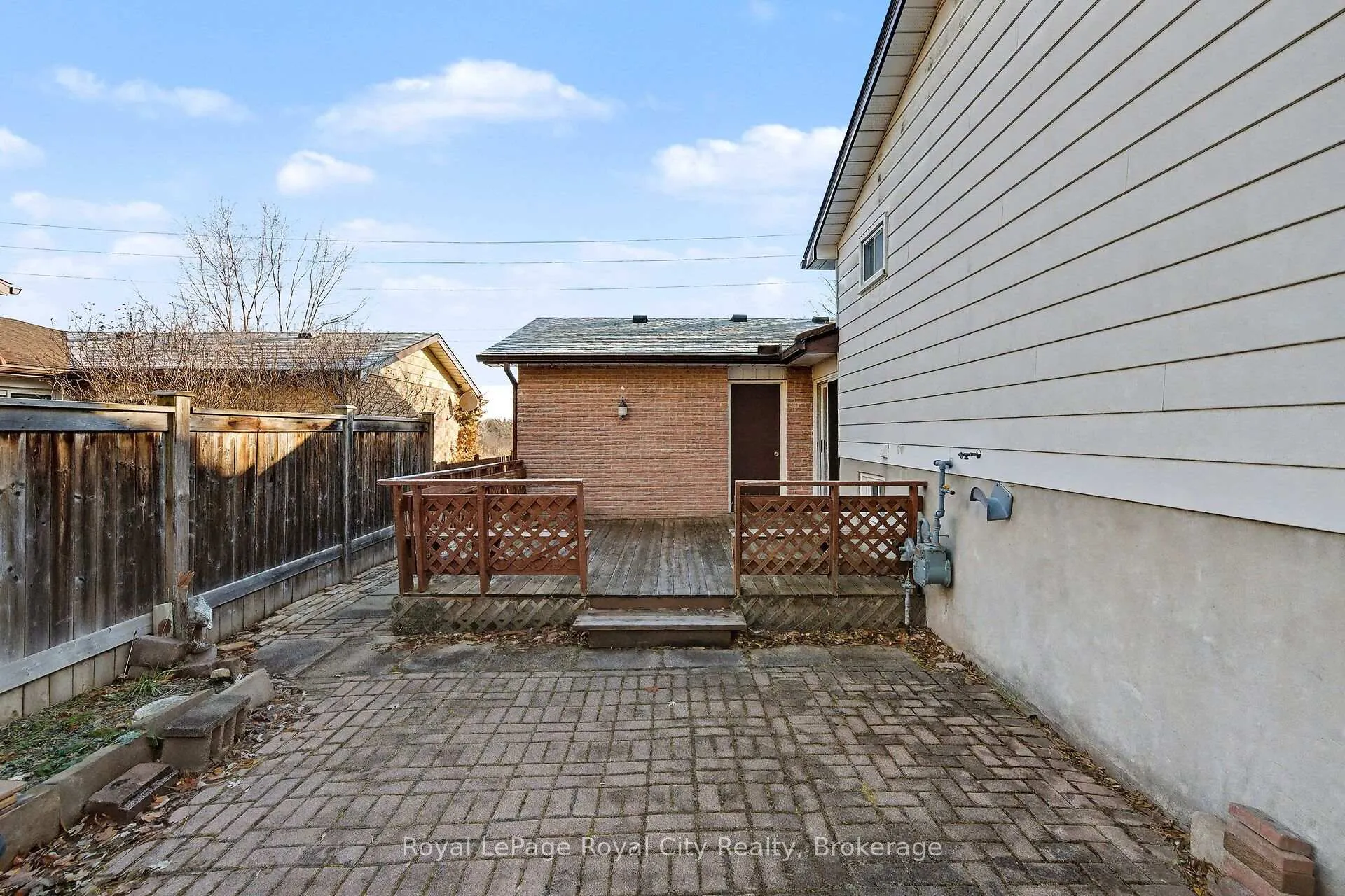 Photo 32 of 77 Kortright Road W, Guelph, Kortright West — HOMEH