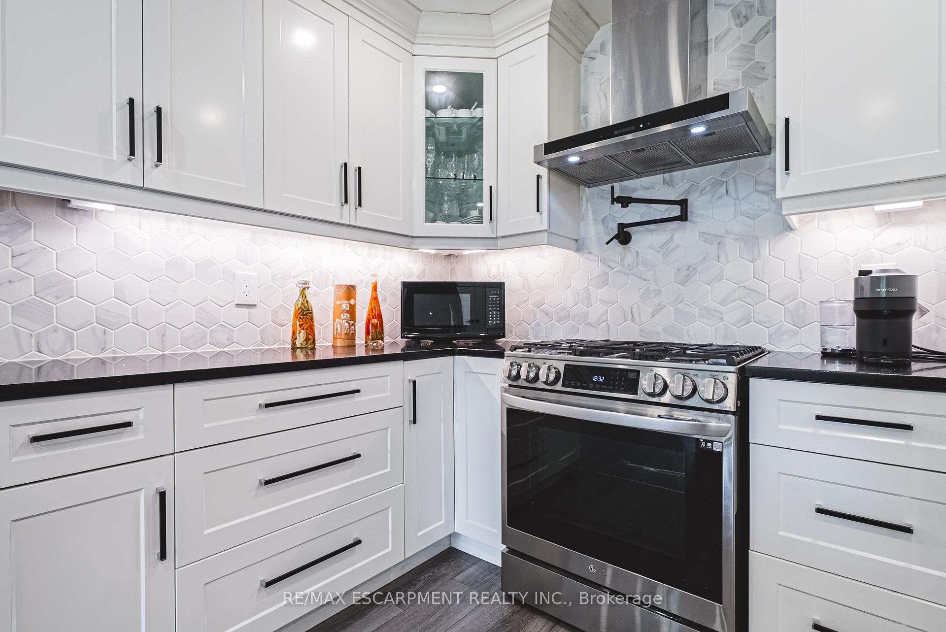 Photo 16 of 302 East 43rd Street, Hamilton, Hampton Heights — HOMEH