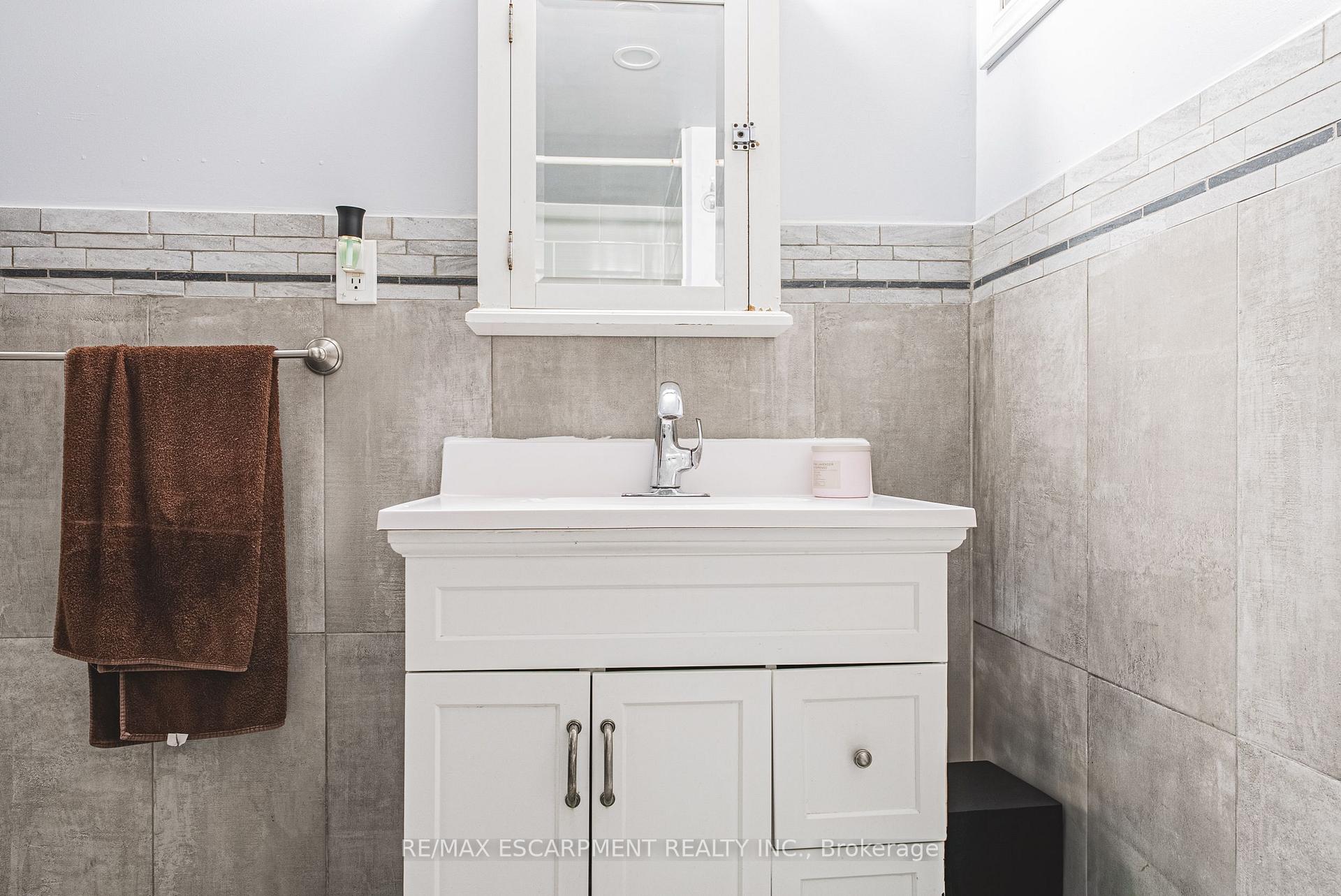 Photo 34 of 302 East 43rd Street, Hamilton, Hampton Heights — HOMEH