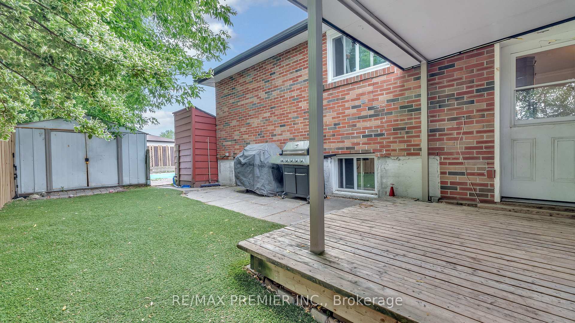 Photo 24 of 437 Adelaide Avenue E, Oshawa, O'Neill — HOMEH