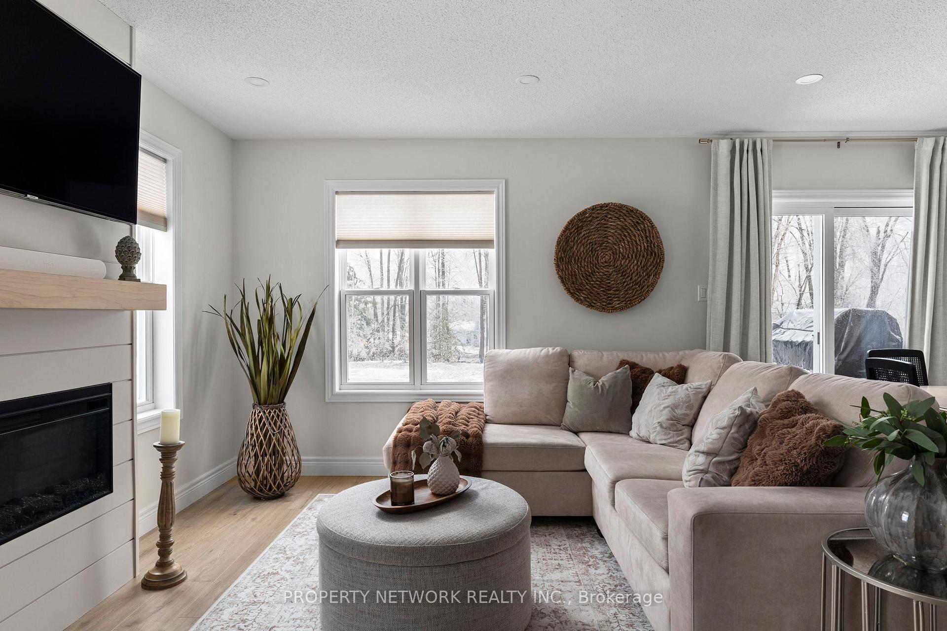 Photo 21 of 330 Daffodil Court, Gravenhurst, Muskoka (S) — HOMEH