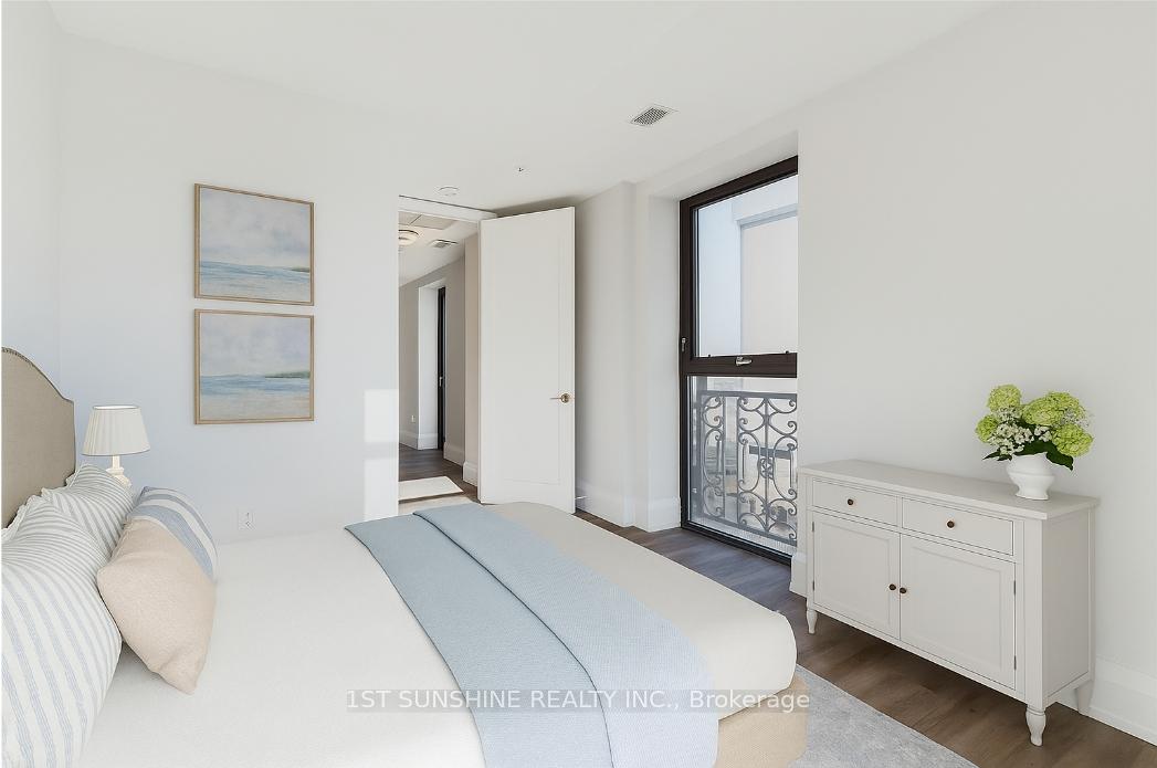 Photo 5 of Unit 1018, 118 King Street E, Hamilton, Central — HOMEH