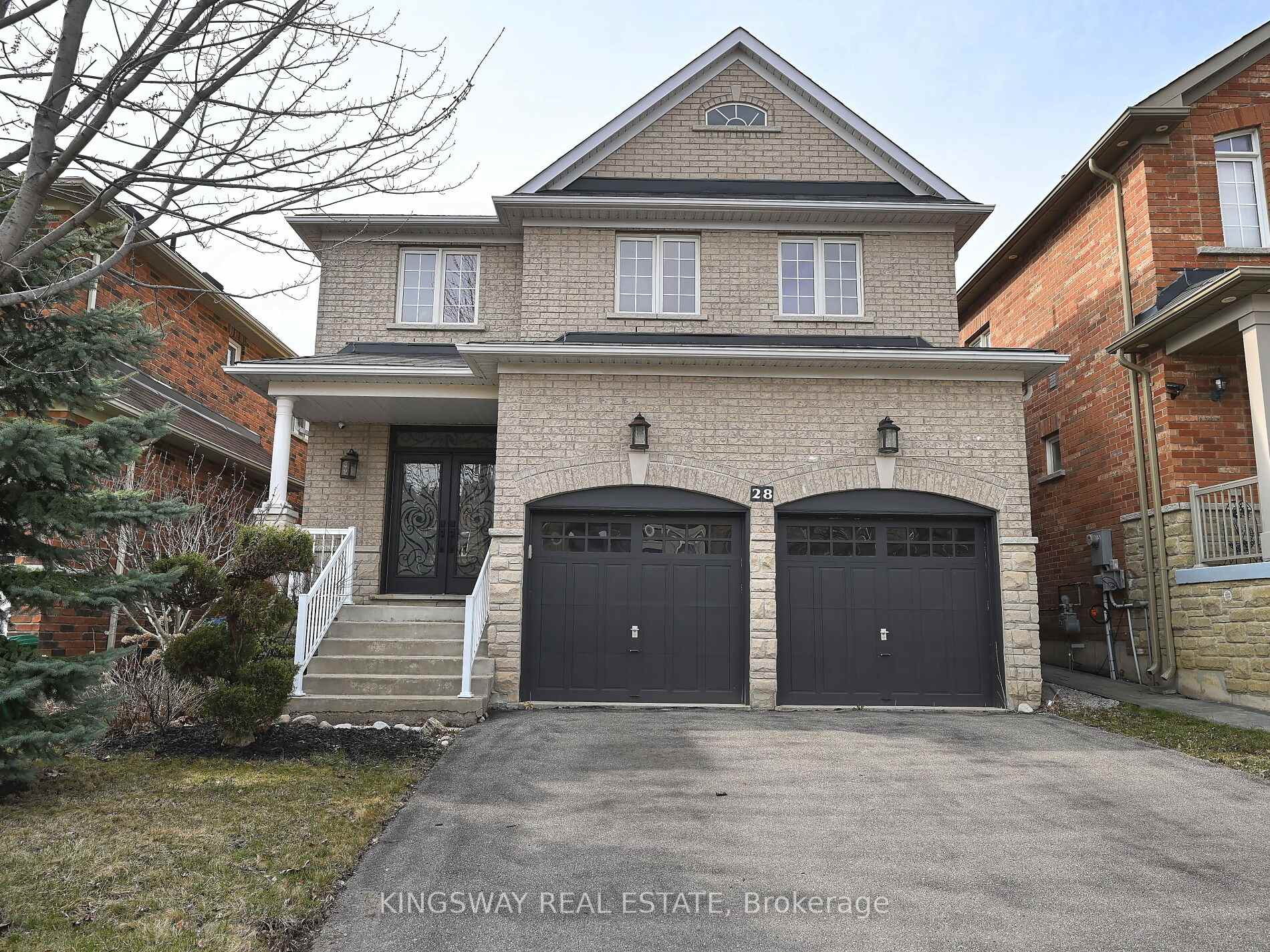 Front of 28 Fallharvest Avenue
