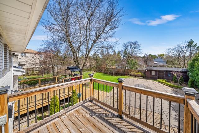 Photo 16 of 3 Wildrose Crescent, Markham, Bayview Glen — HOMEH