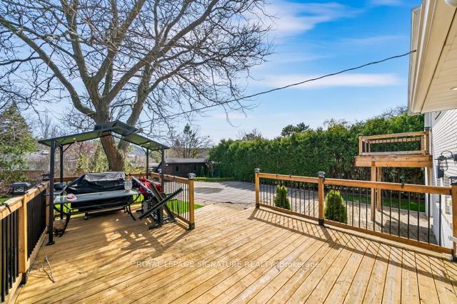 Photo 26 of 3 Wildrose Crescent, Markham, Bayview Glen — HOMEH