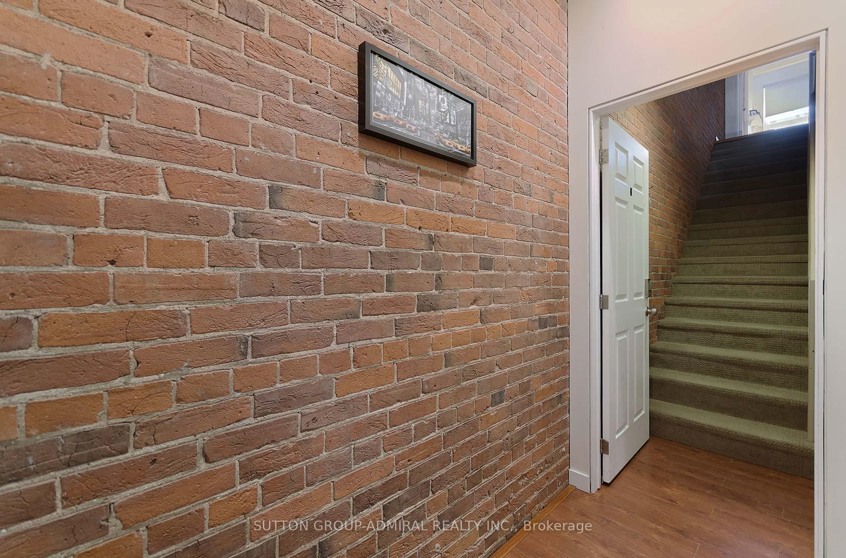 Photo 13 of 45 Granby Street, Toronto, Waterfront Communities — HOMEH