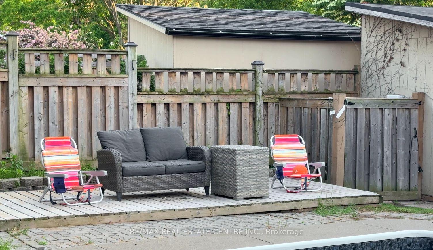 Photo 16 of 208 Central Avenue, Grimsby, Grimsby East — HOMEH