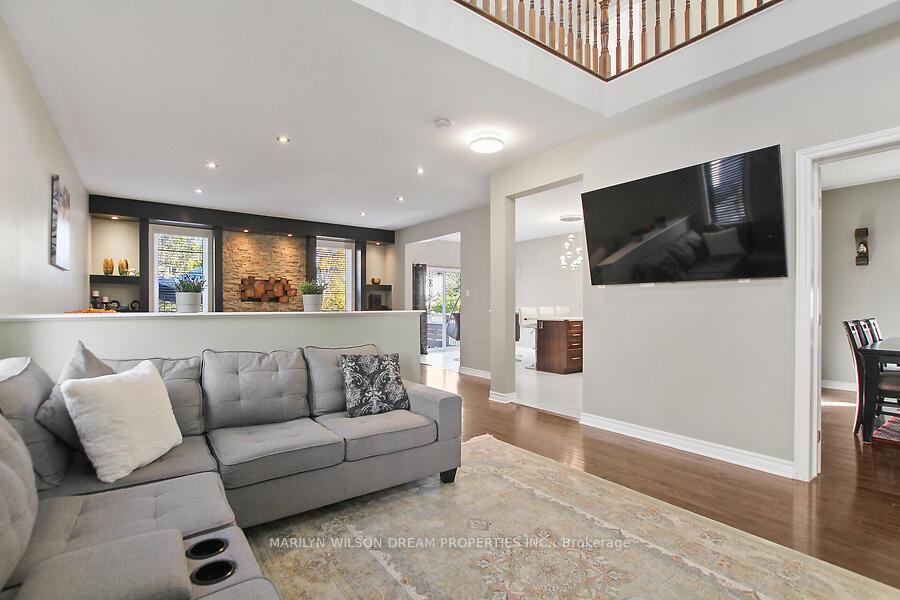 Photo 4 of 656 Netley Circle, Ottawa, Blossom Park/Kemp Park/Findlay Creek — HOMEH