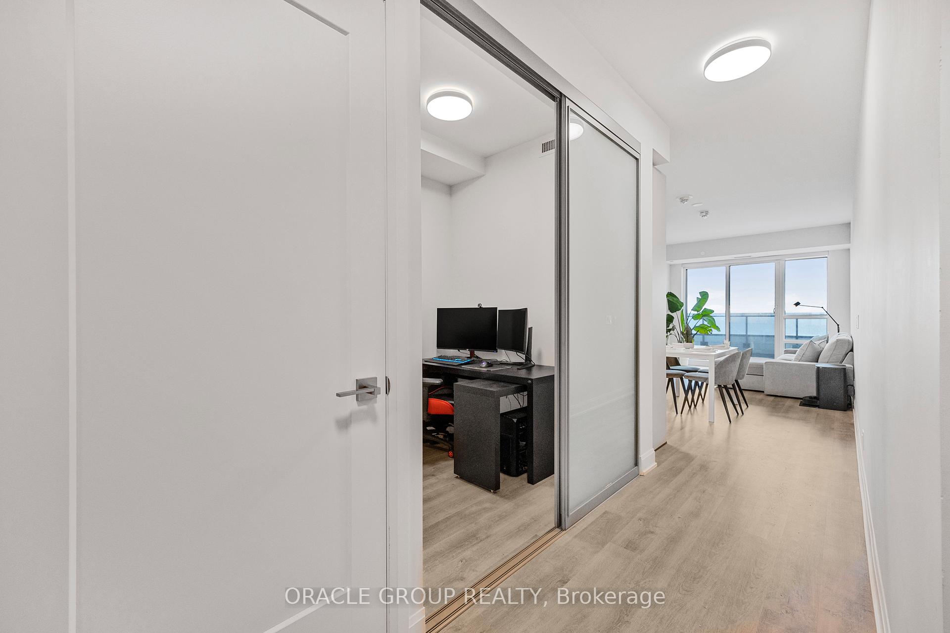 Photo 8 of Unit 306, 12 Gandhi Lane, Markham, Commerce Valley — HOMEH