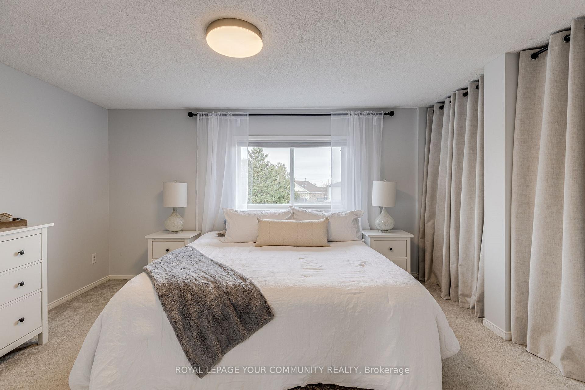 Photo 12 of 101 Black Cherry Crescent, Barrie, Holly — HOMEH