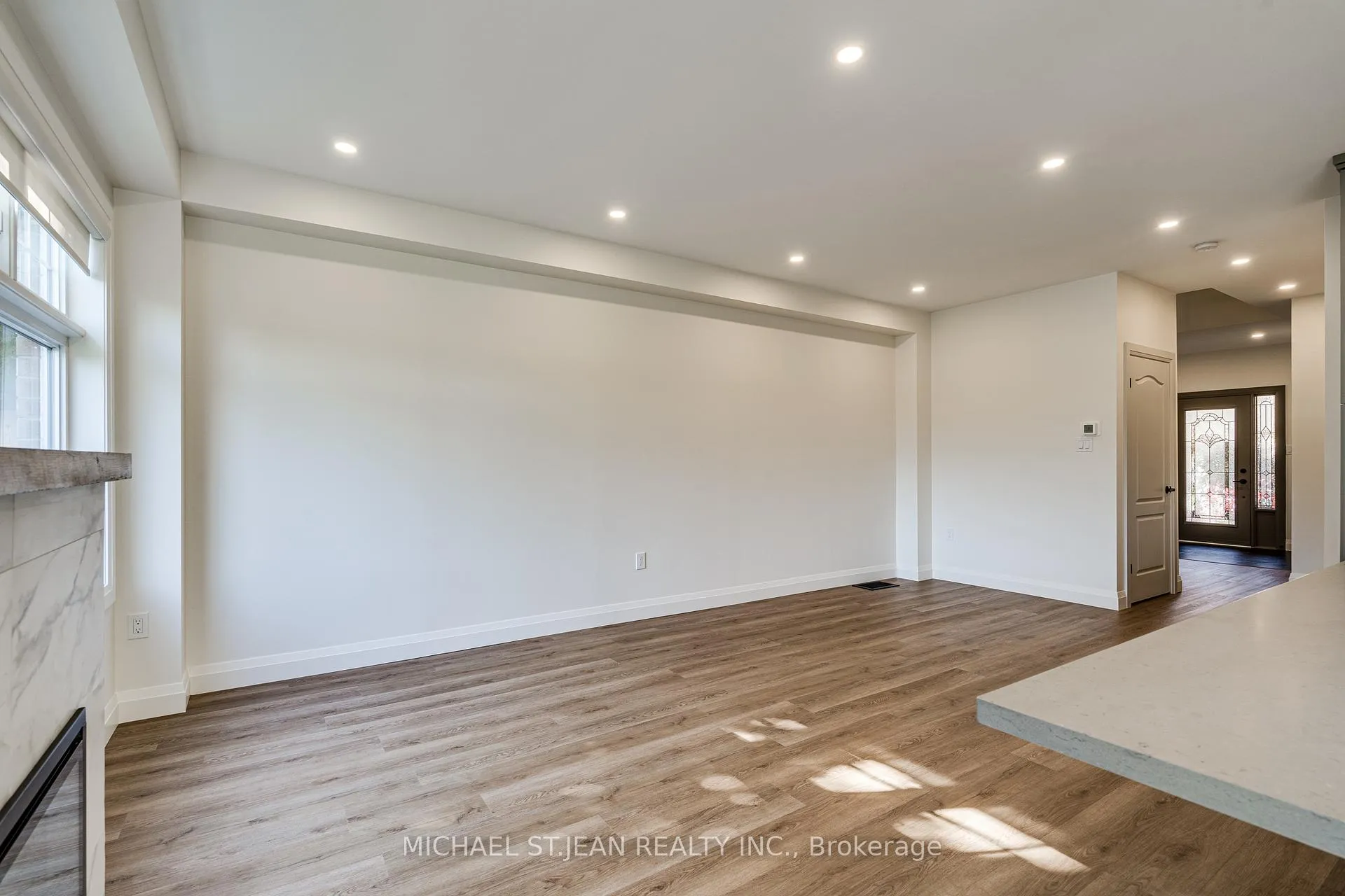 Photo 27 of 14 Olivia Place, Hamilton, Meadowlands — HOMEH