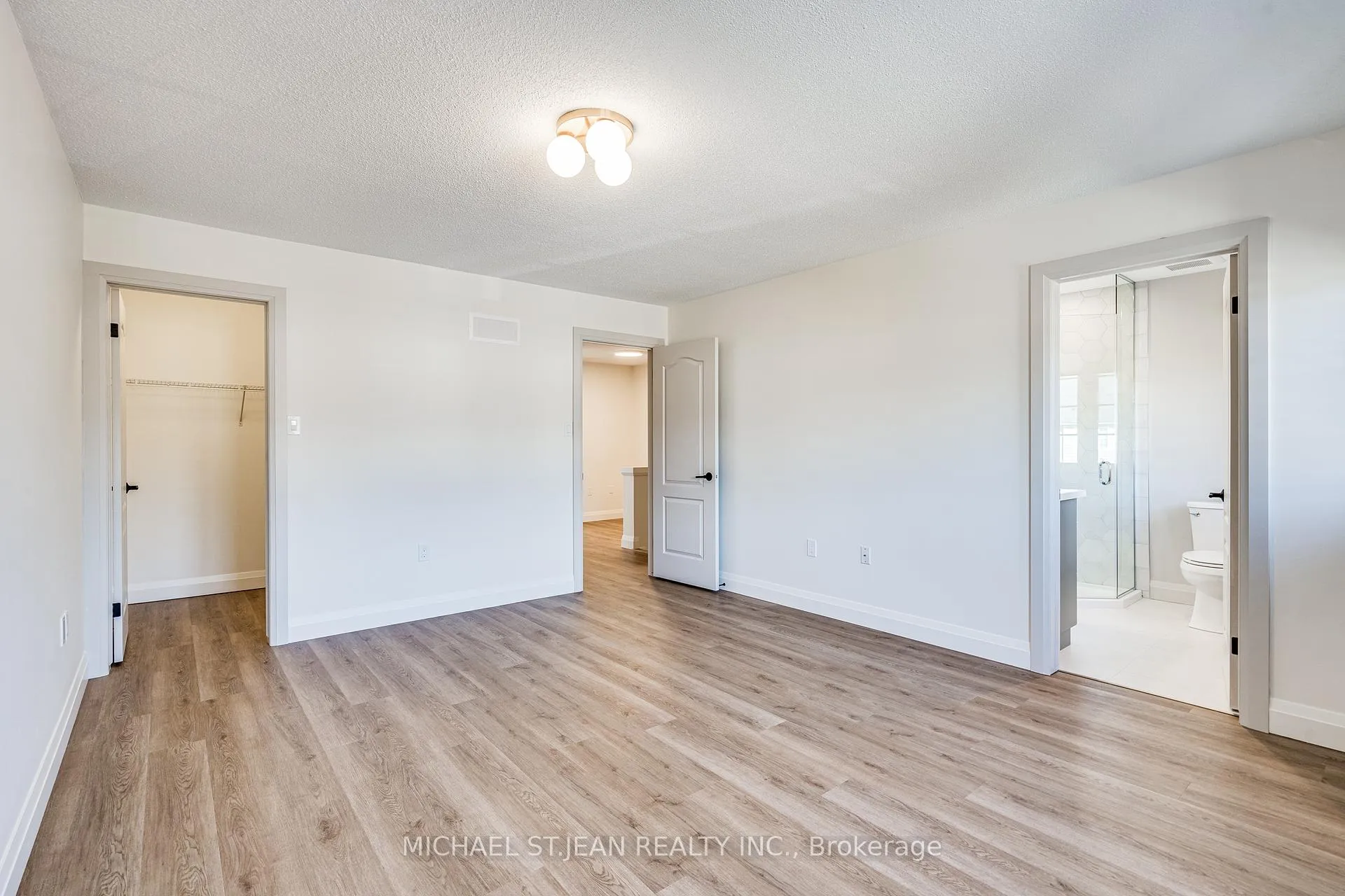 Photo 41 of 14 Olivia Place, Hamilton, Meadowlands — HOMEH